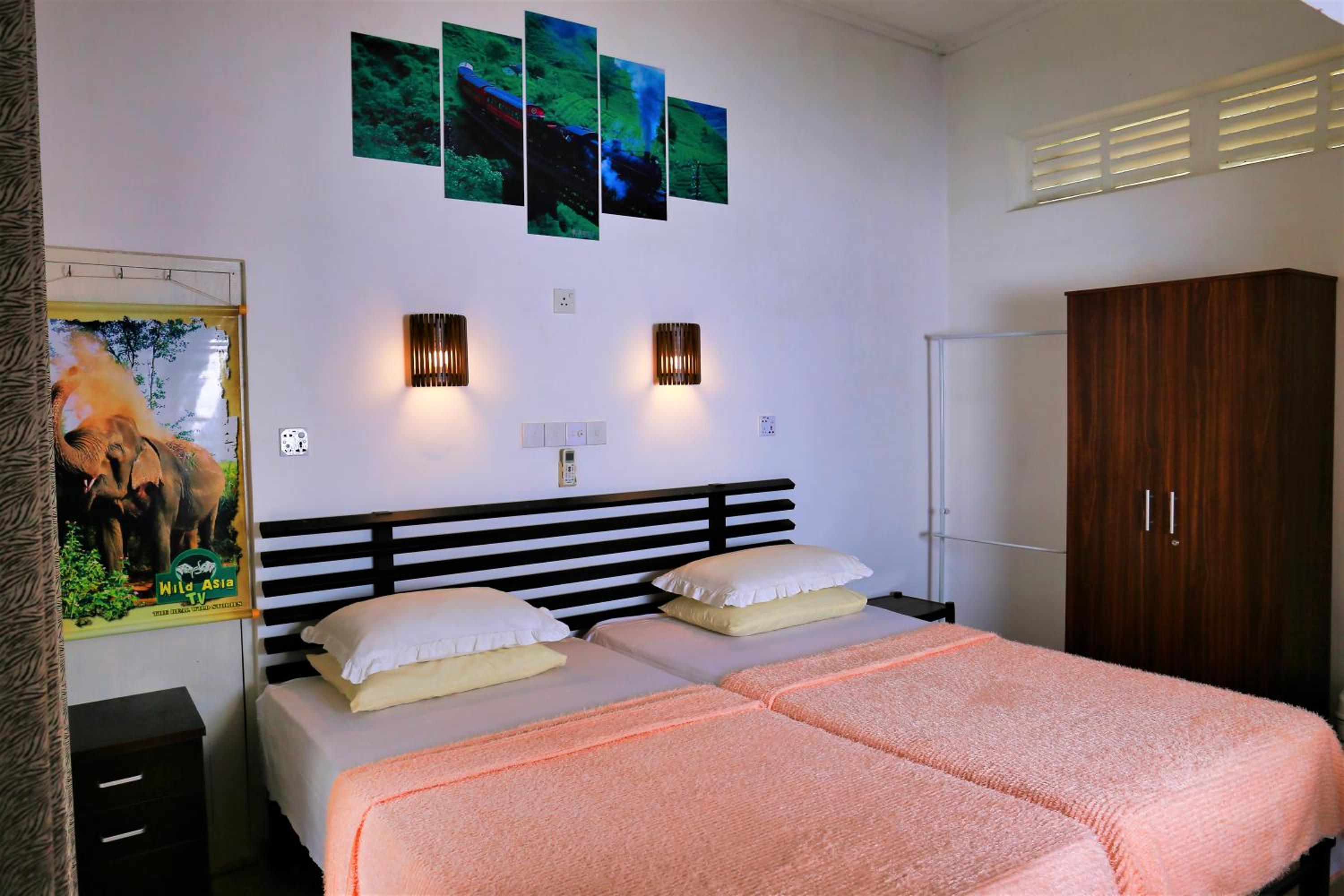 Deluxe Double Room photo 3