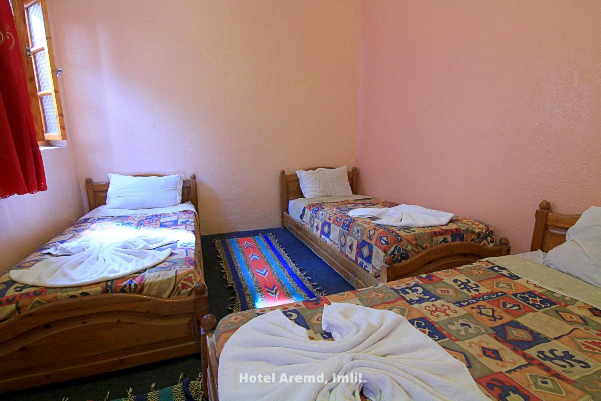 Economy Triple Room photo 1
