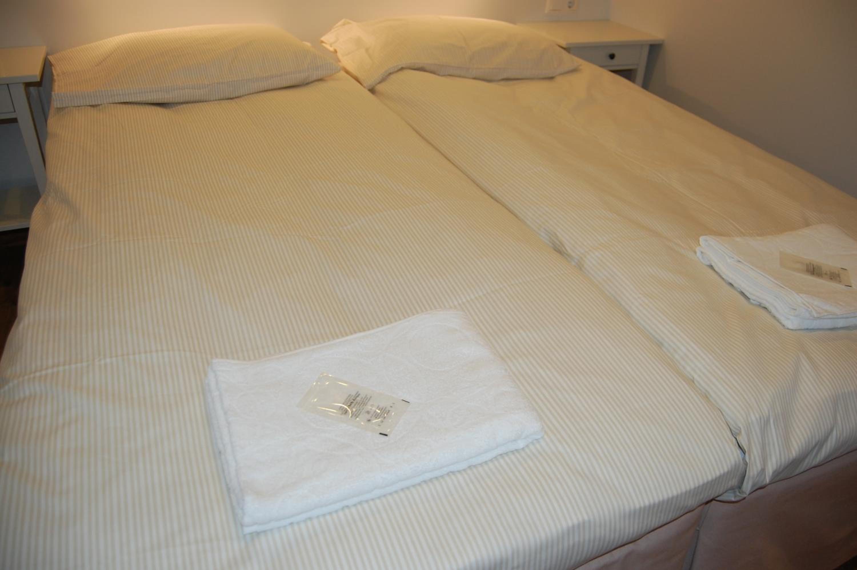 One-Bedroom Apartment - Photo 12