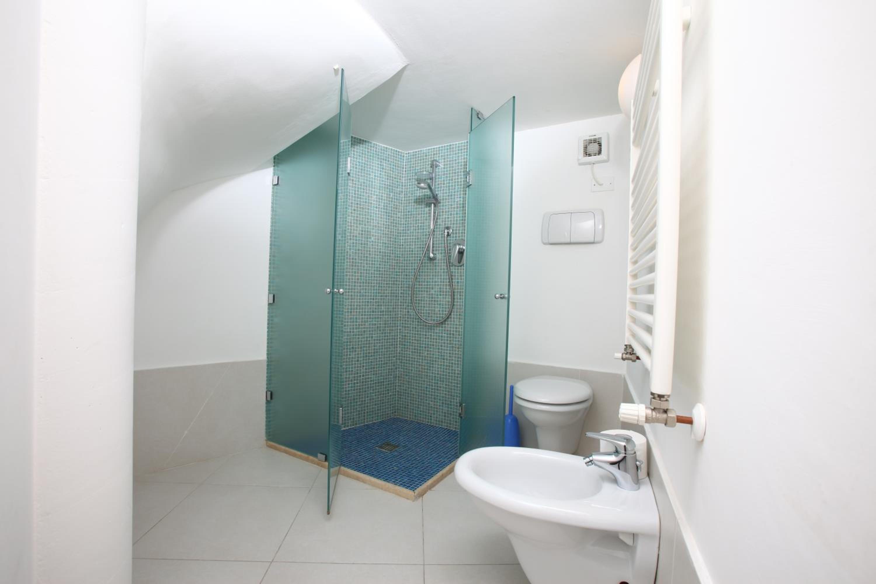 One-Bedroom Apartment - Separate Building - Photo 13