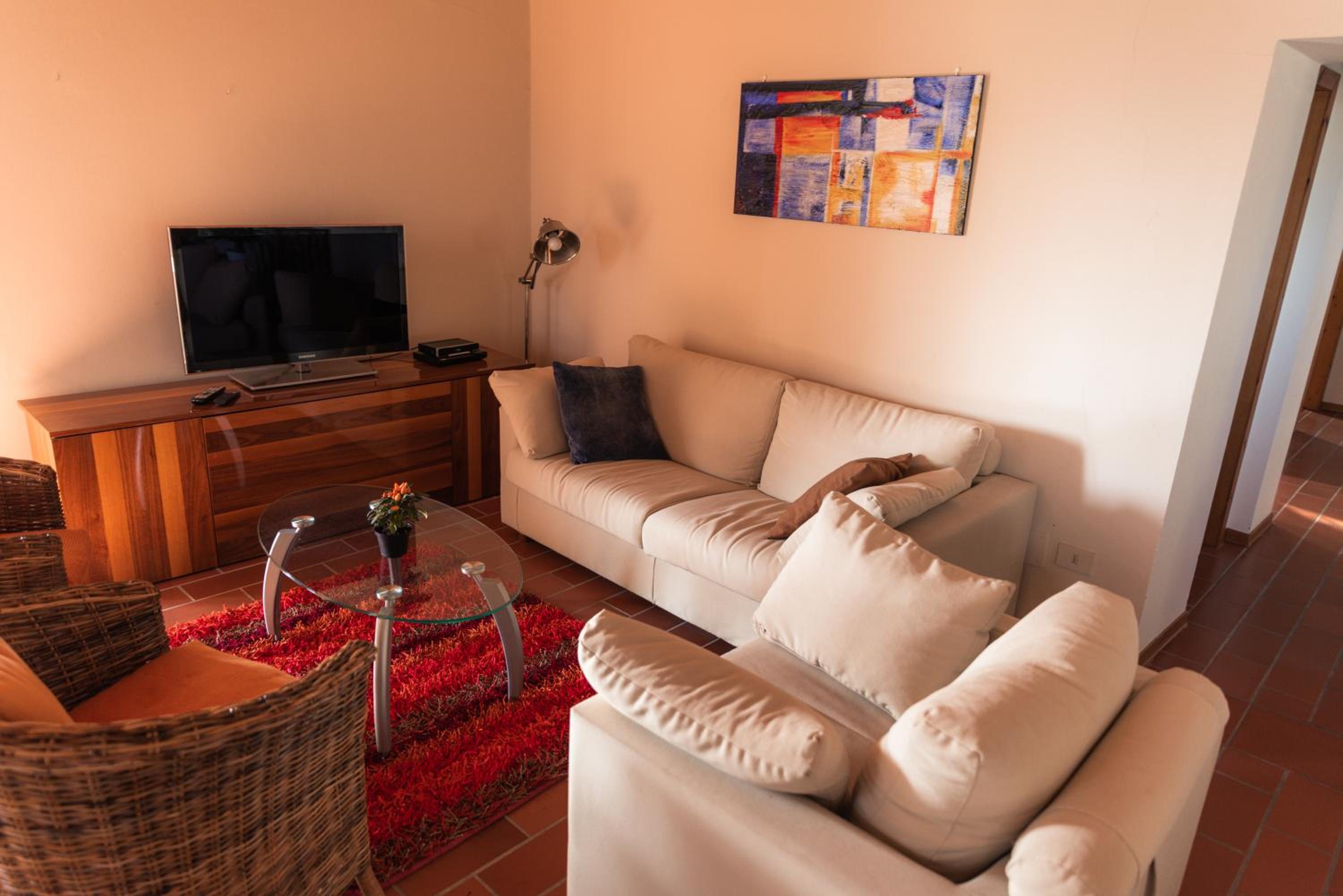 Three-Bedroom House photo 1