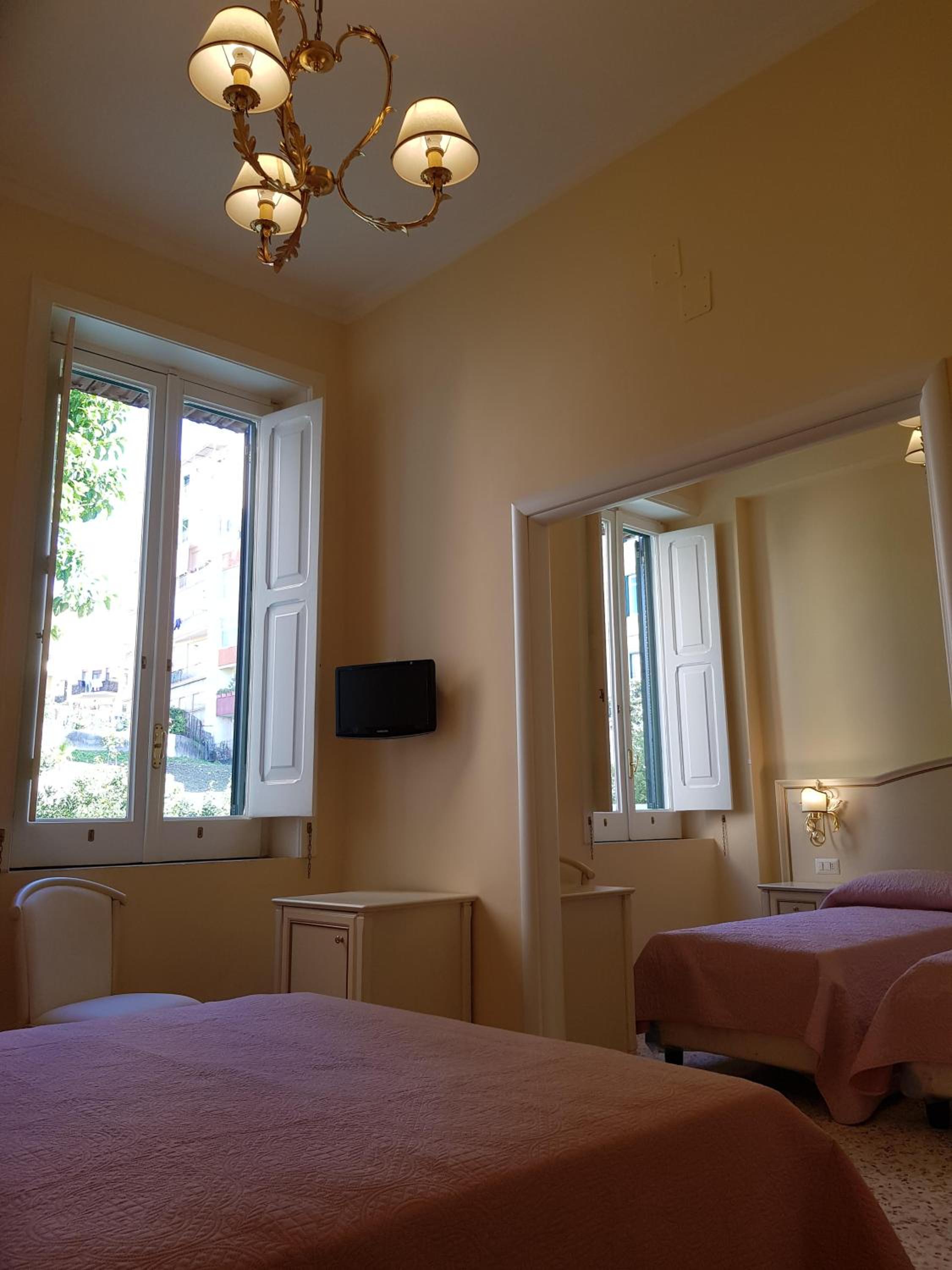 Standard Quadruple Room photo 1