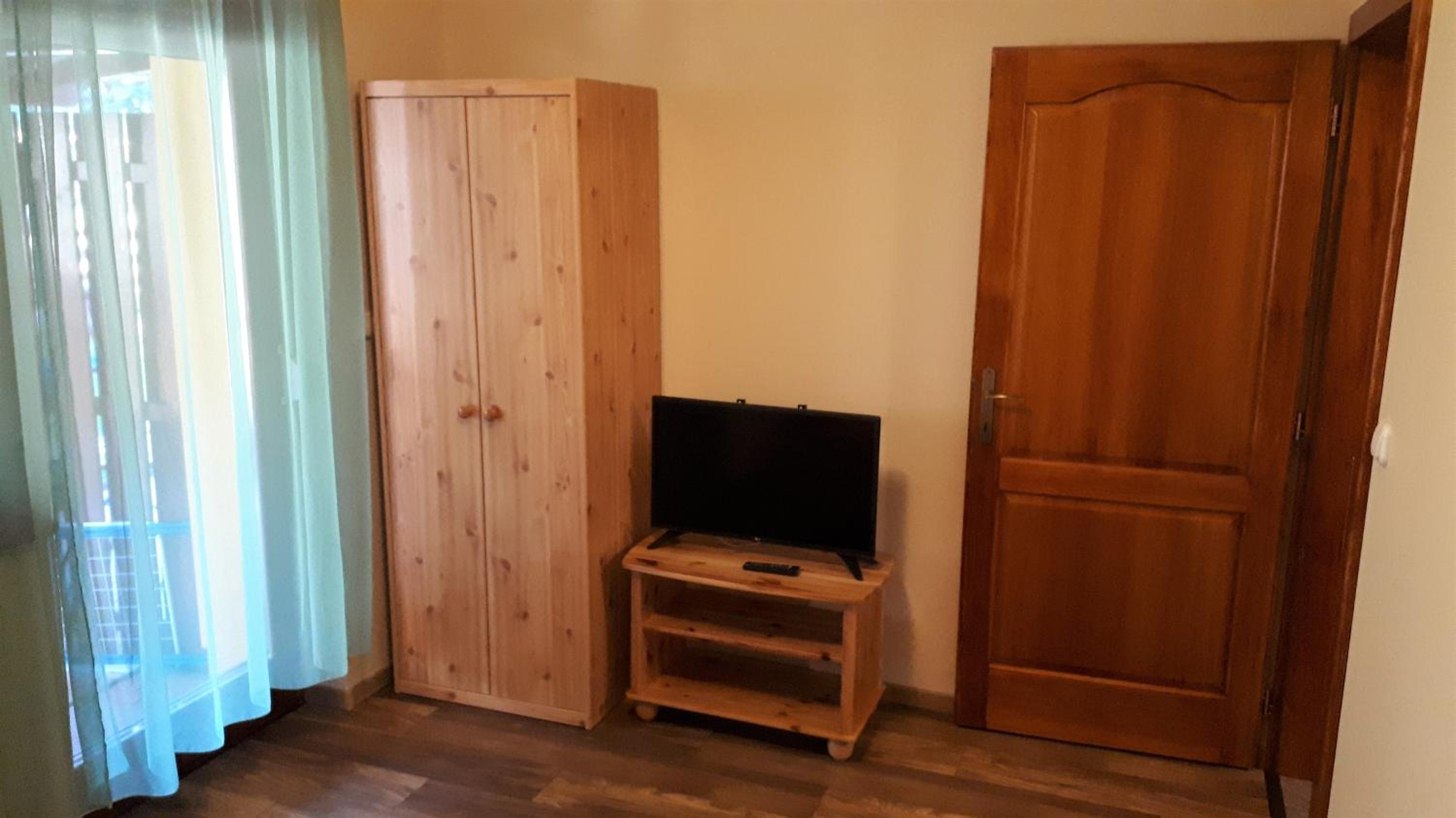 Apartment with Garden View photo 3