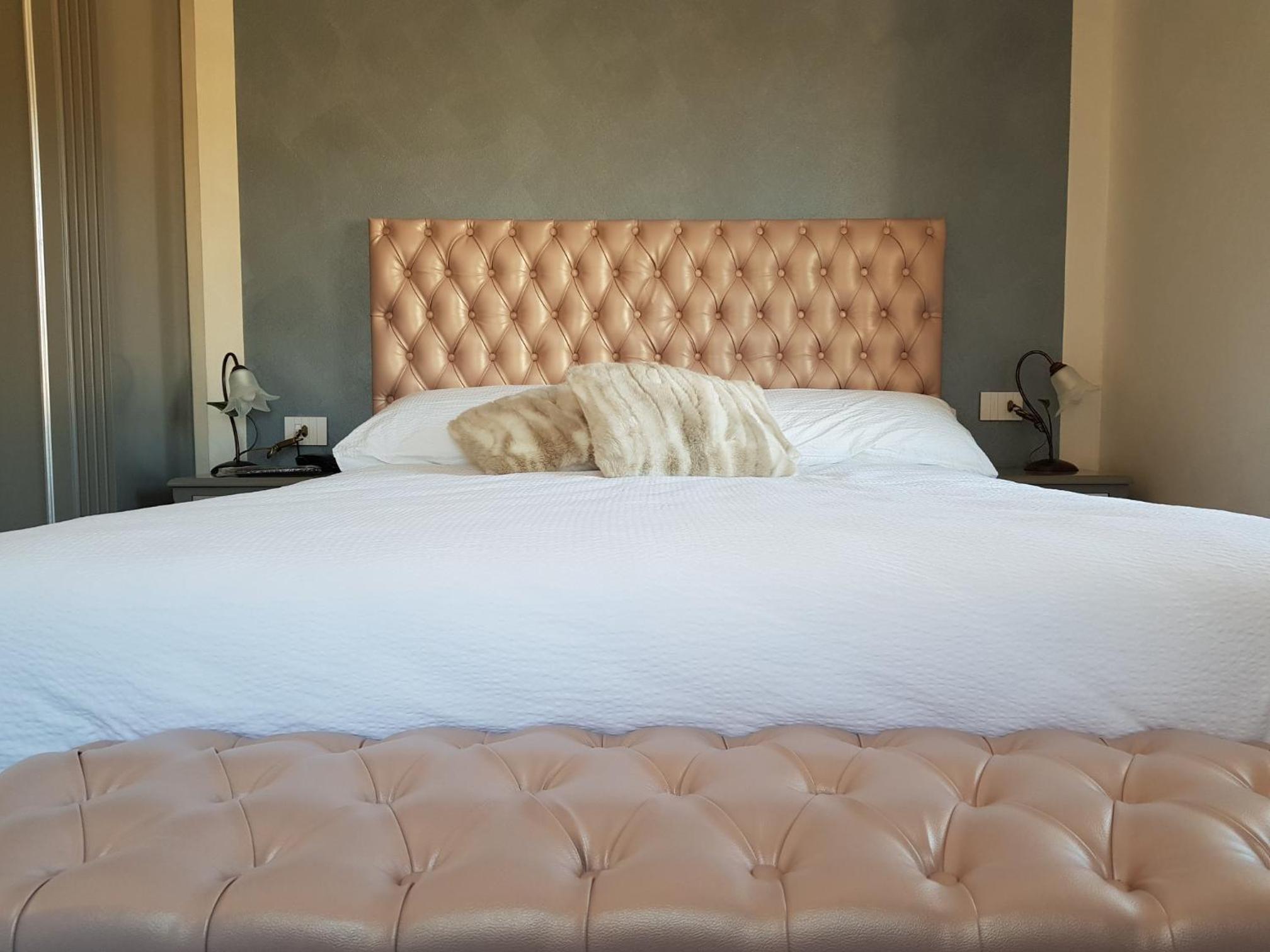 Standard Double Room photo 3