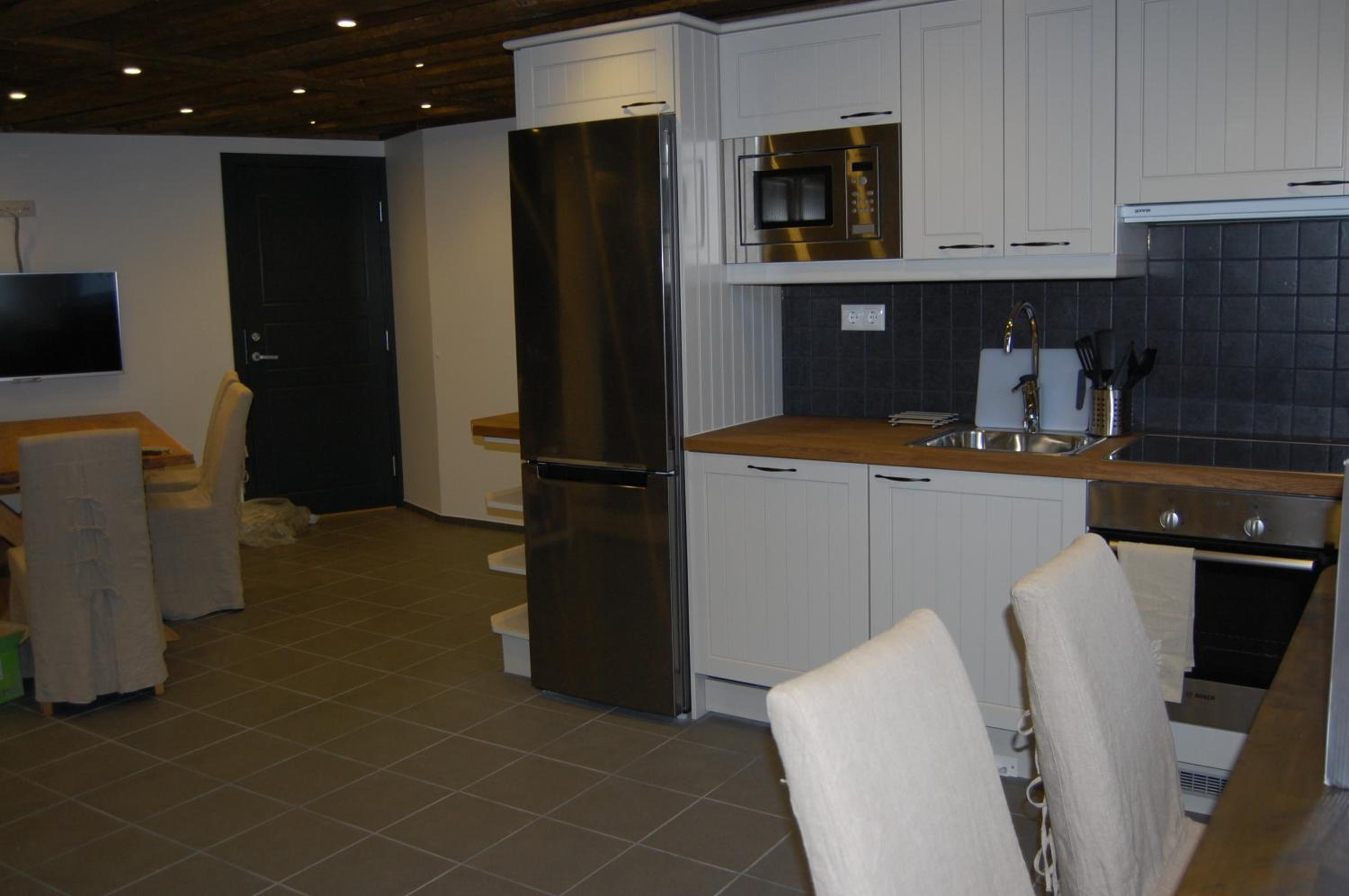 Superior Two-Bedroom Suite - Photo 20