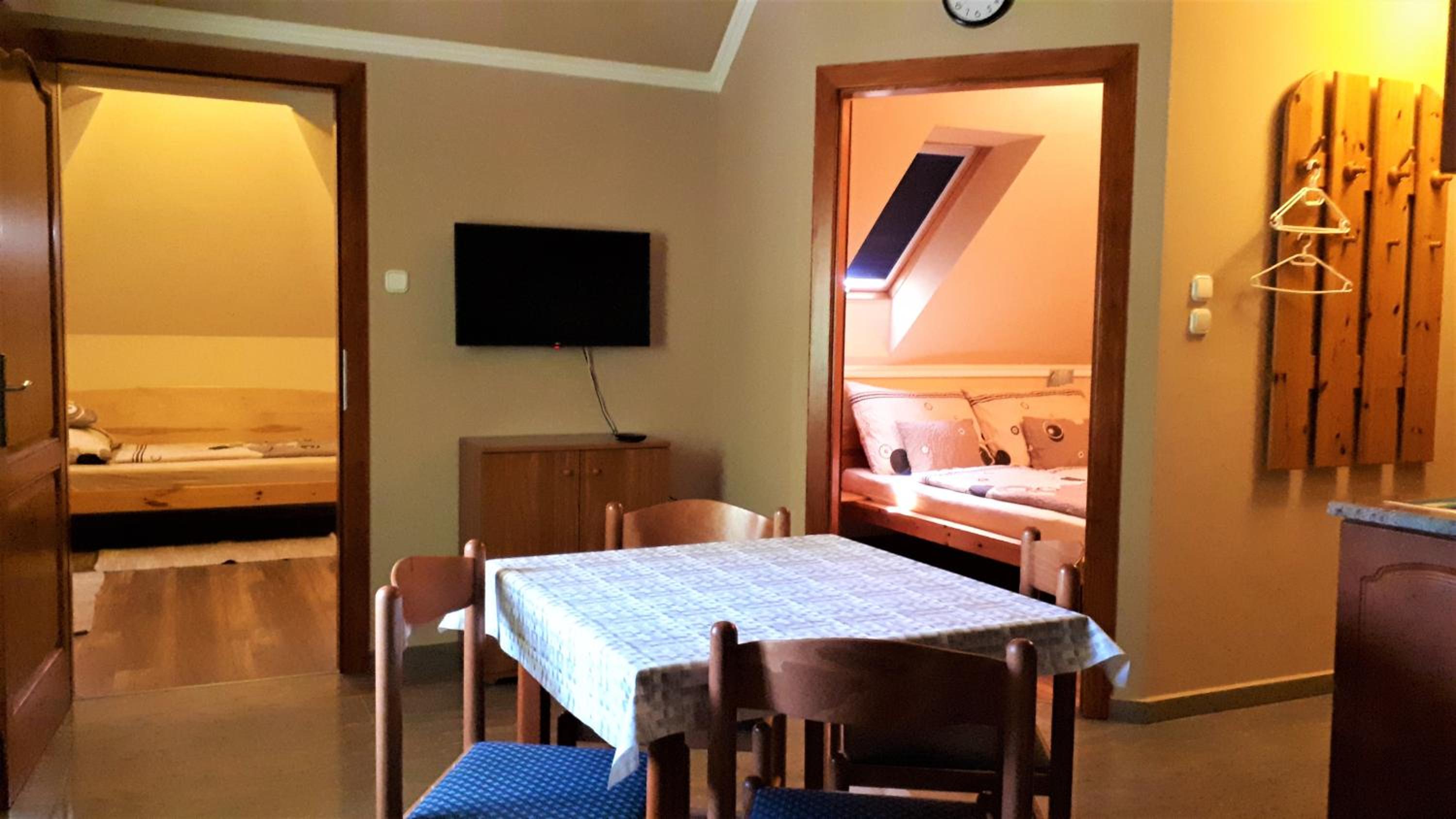 Apartment with Mountain View photo 1