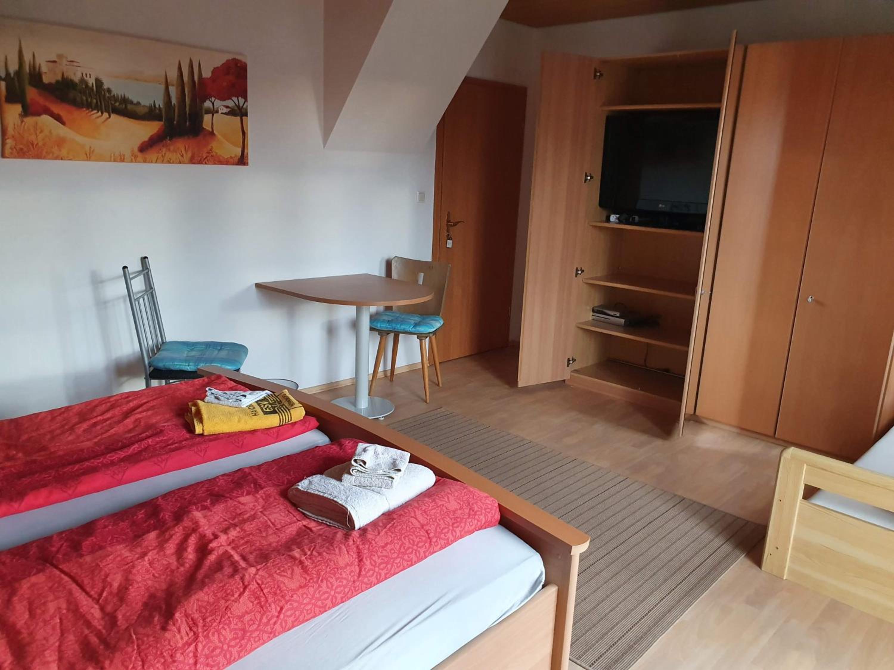Deluxe Double Room with Balcony photo 2