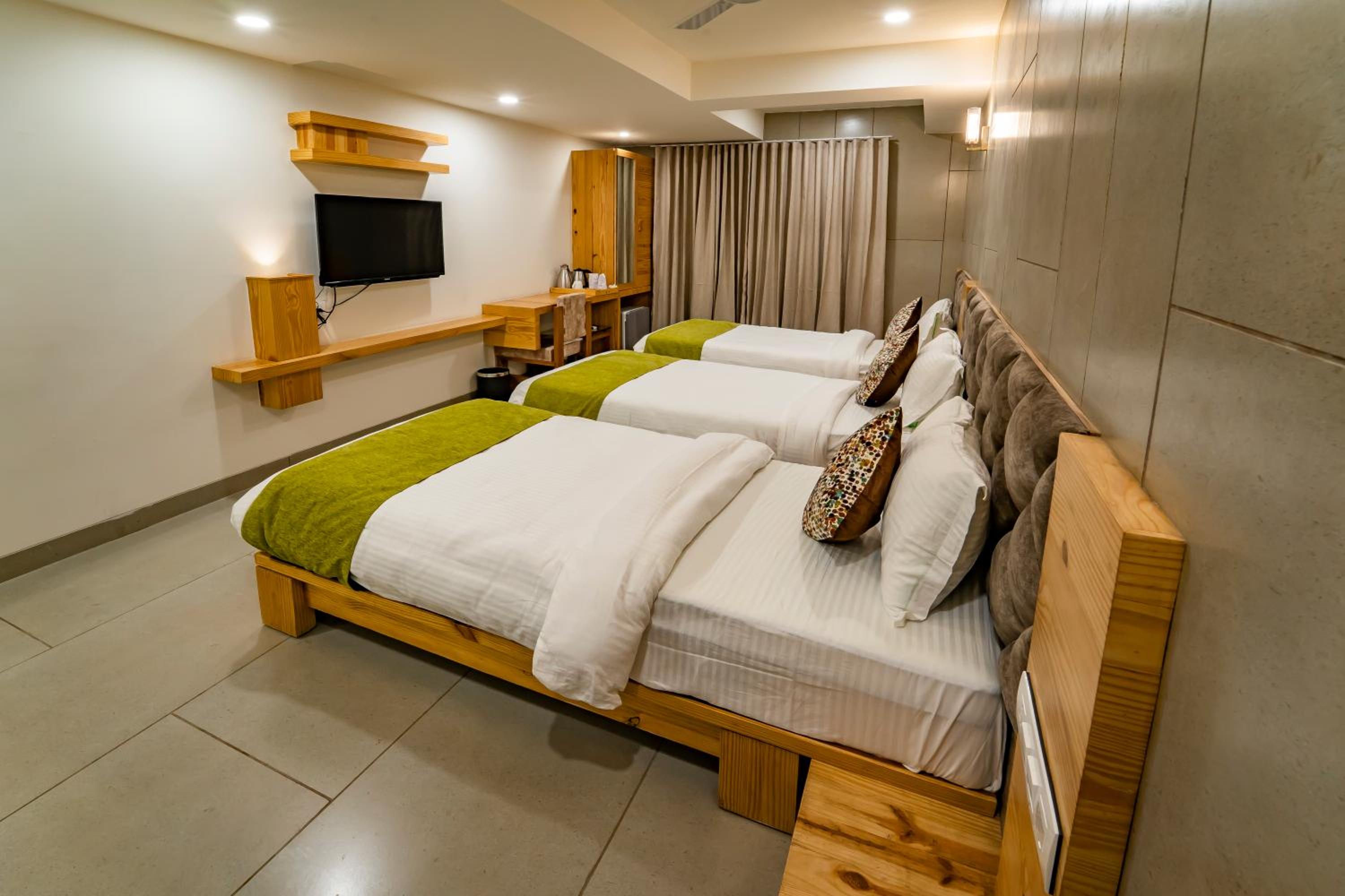 Triple Room - Photo 2