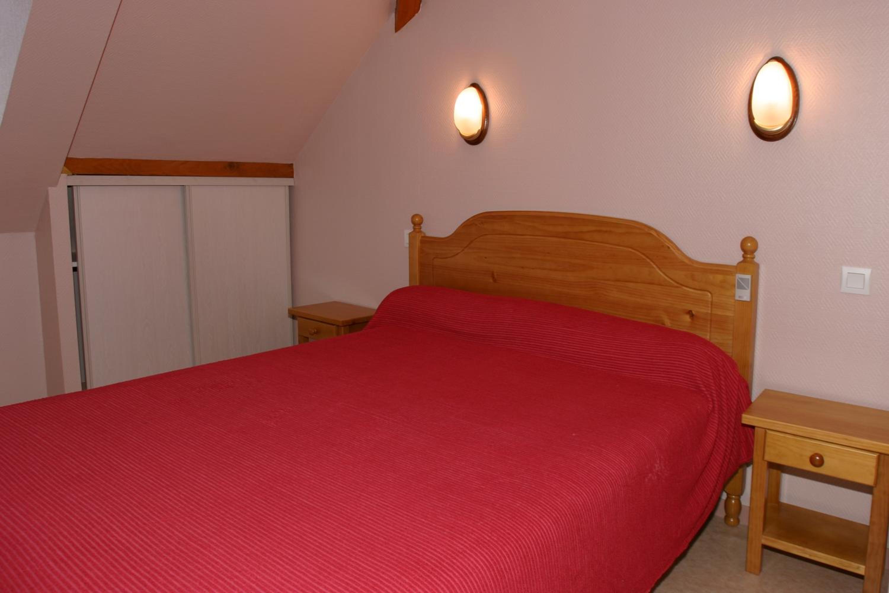 Two-Bedroom Apartment photo 3
