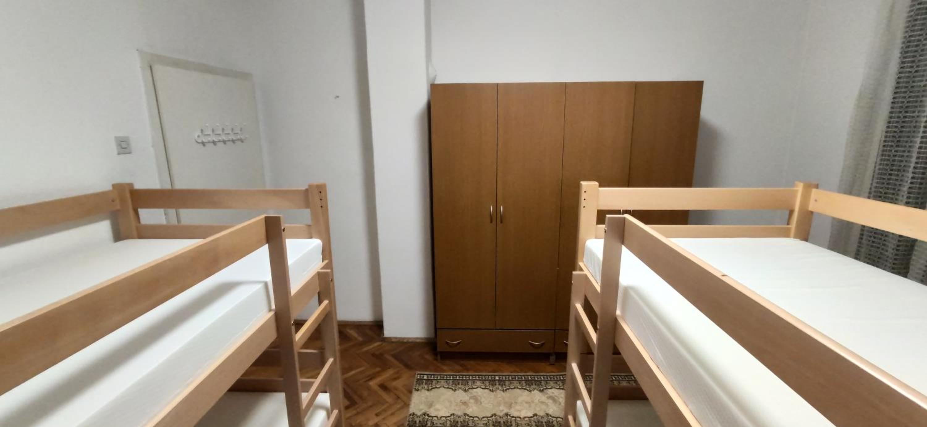 Standard Double Room With Shared Bathroom