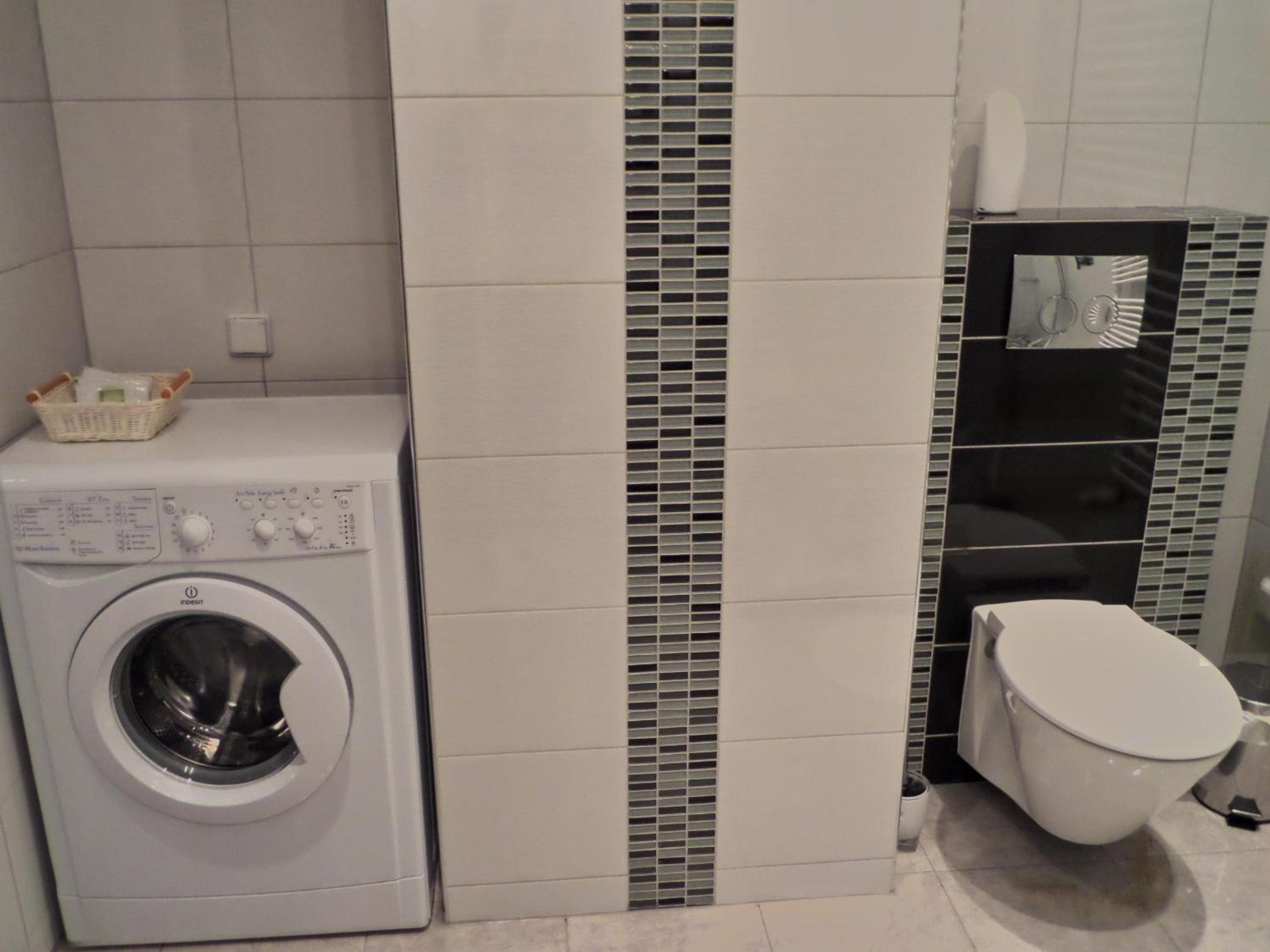 Apartment - Photo 16