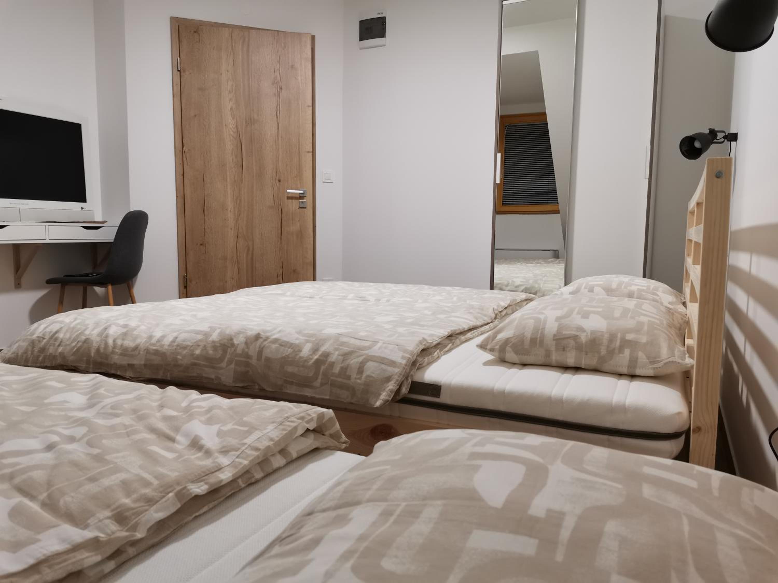 Deluxe Room - Photo 1