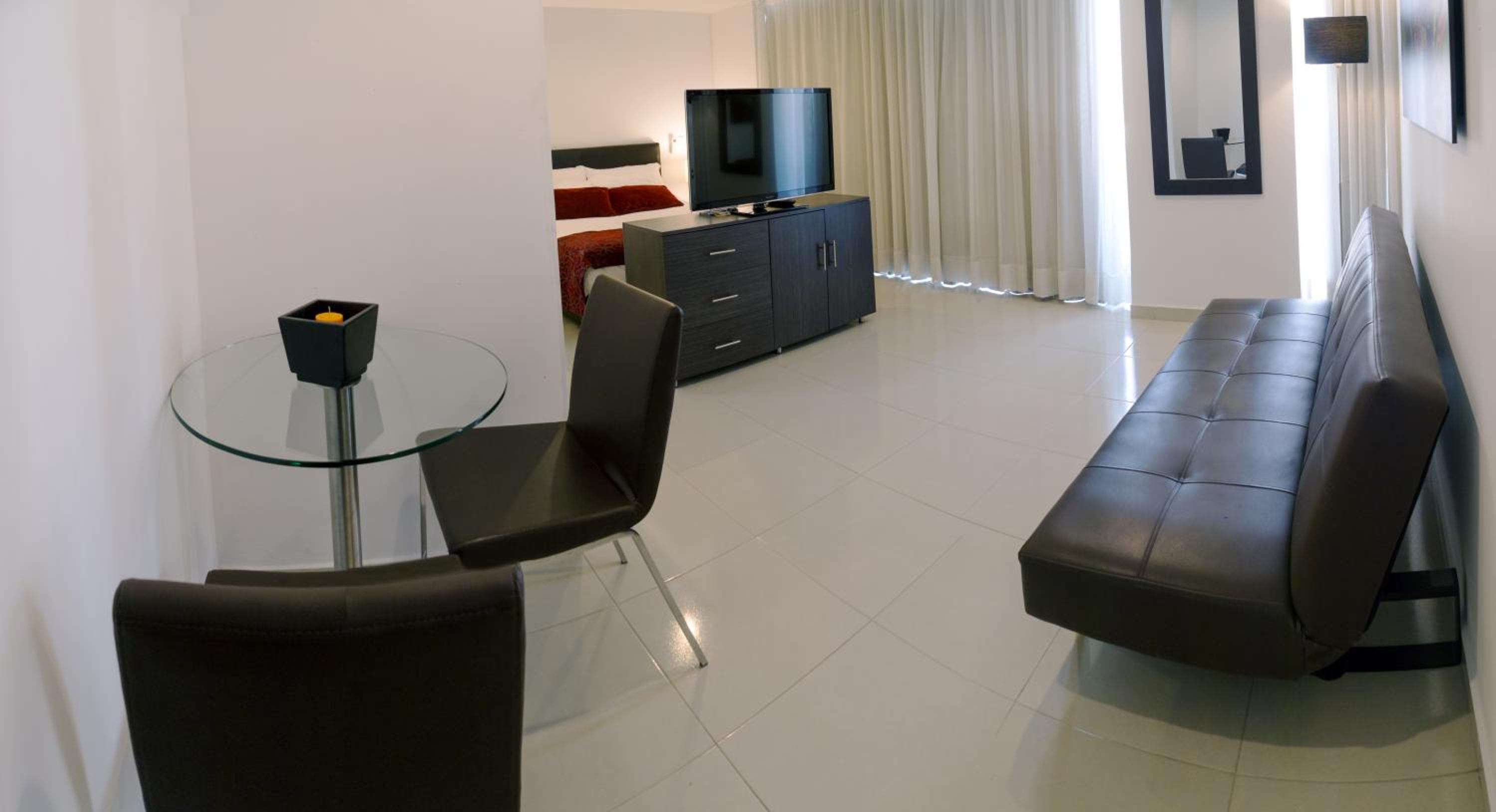 Executive Suite photo 2