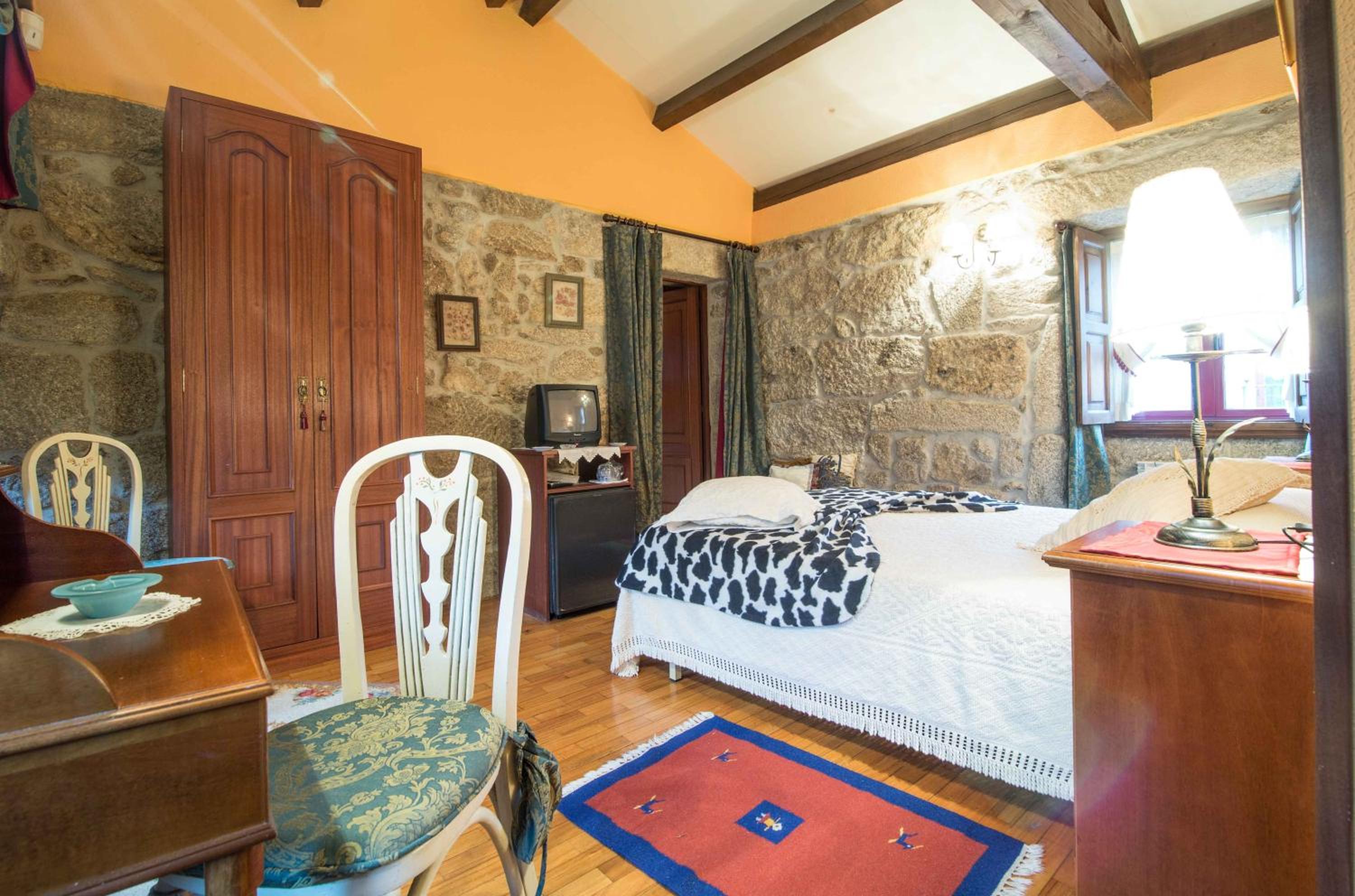 Double or Twin Room photo 2