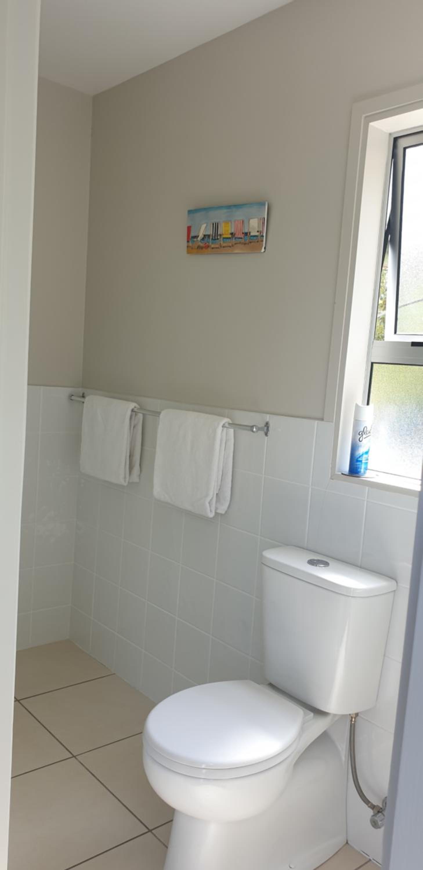 Apartment 6 photo 3
