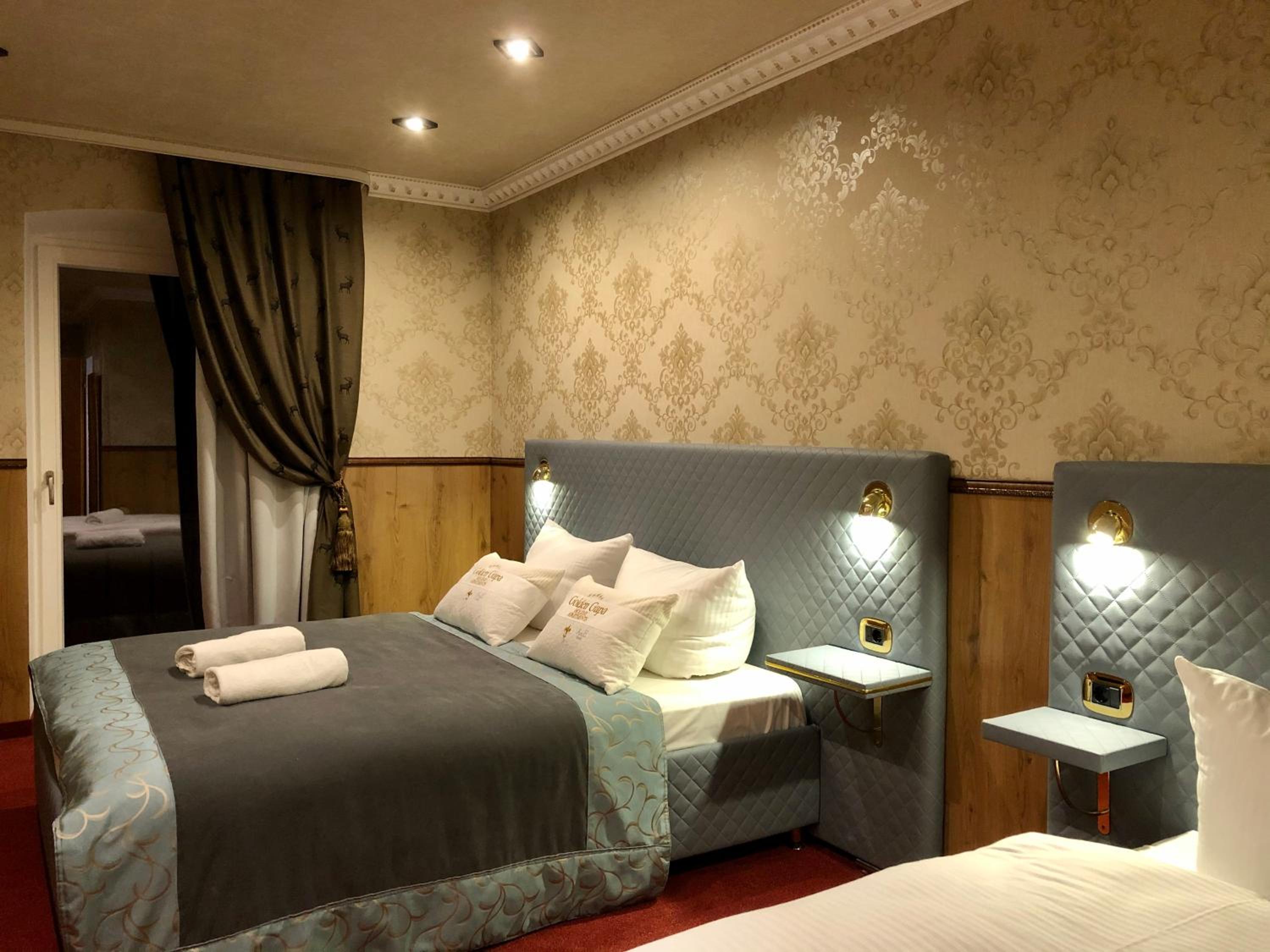 Triple Room With Mountain View