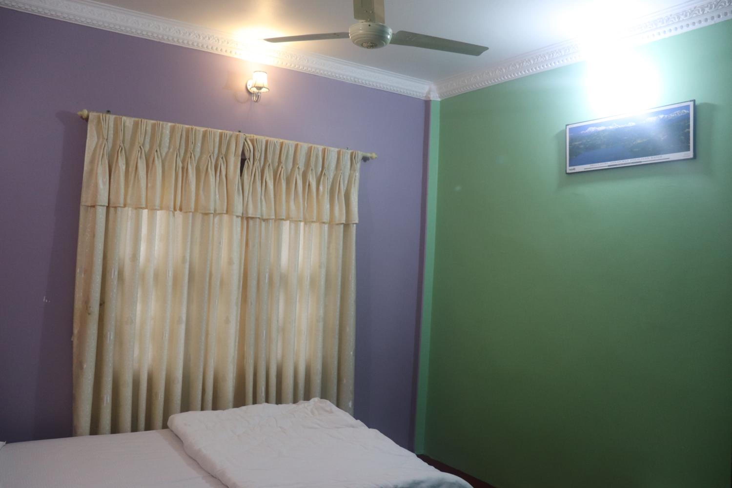 Double Room With Shared Toilet photo 2