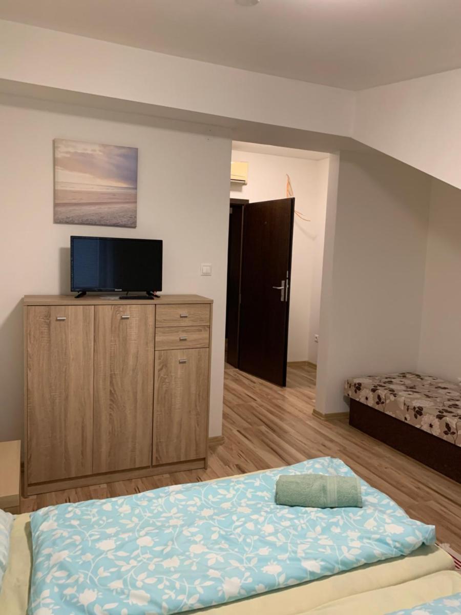 Standard Triple Room photo 1