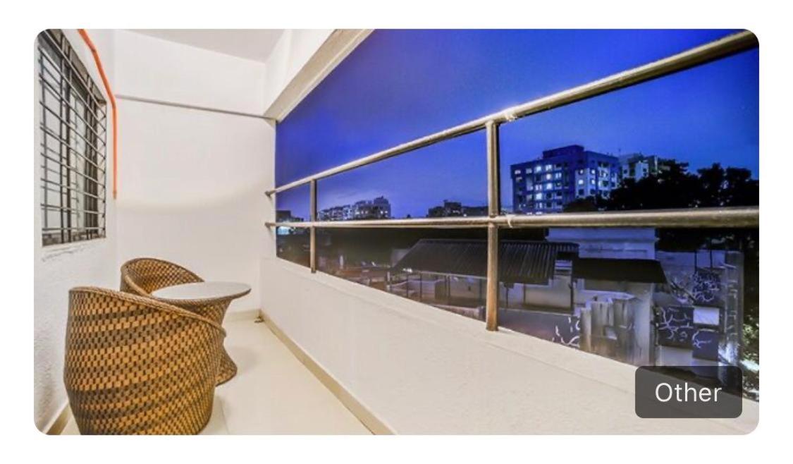 Premium Room with Balcony(India National Only) - Photo 14