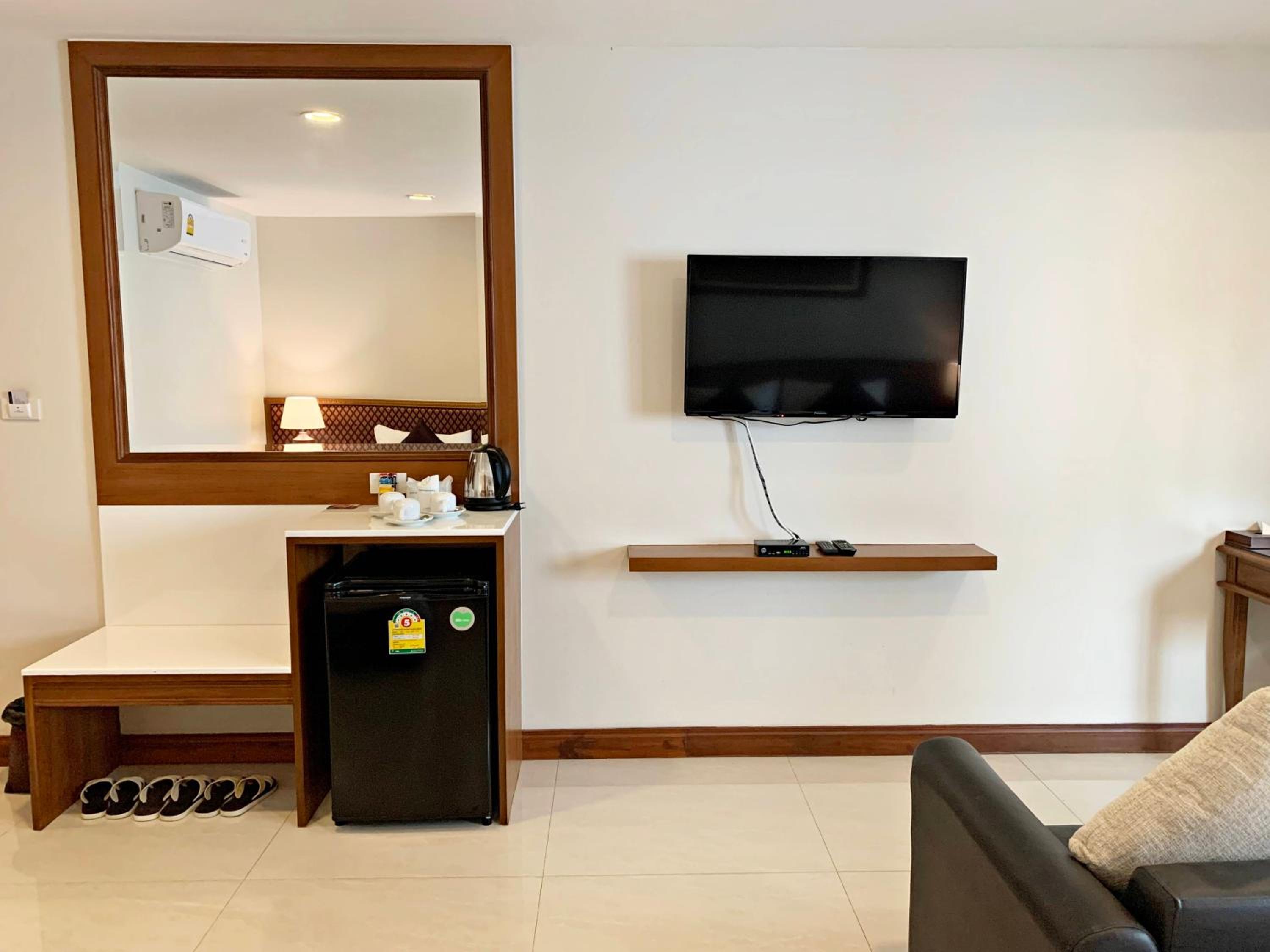 Deluxe Triple Room photo 3