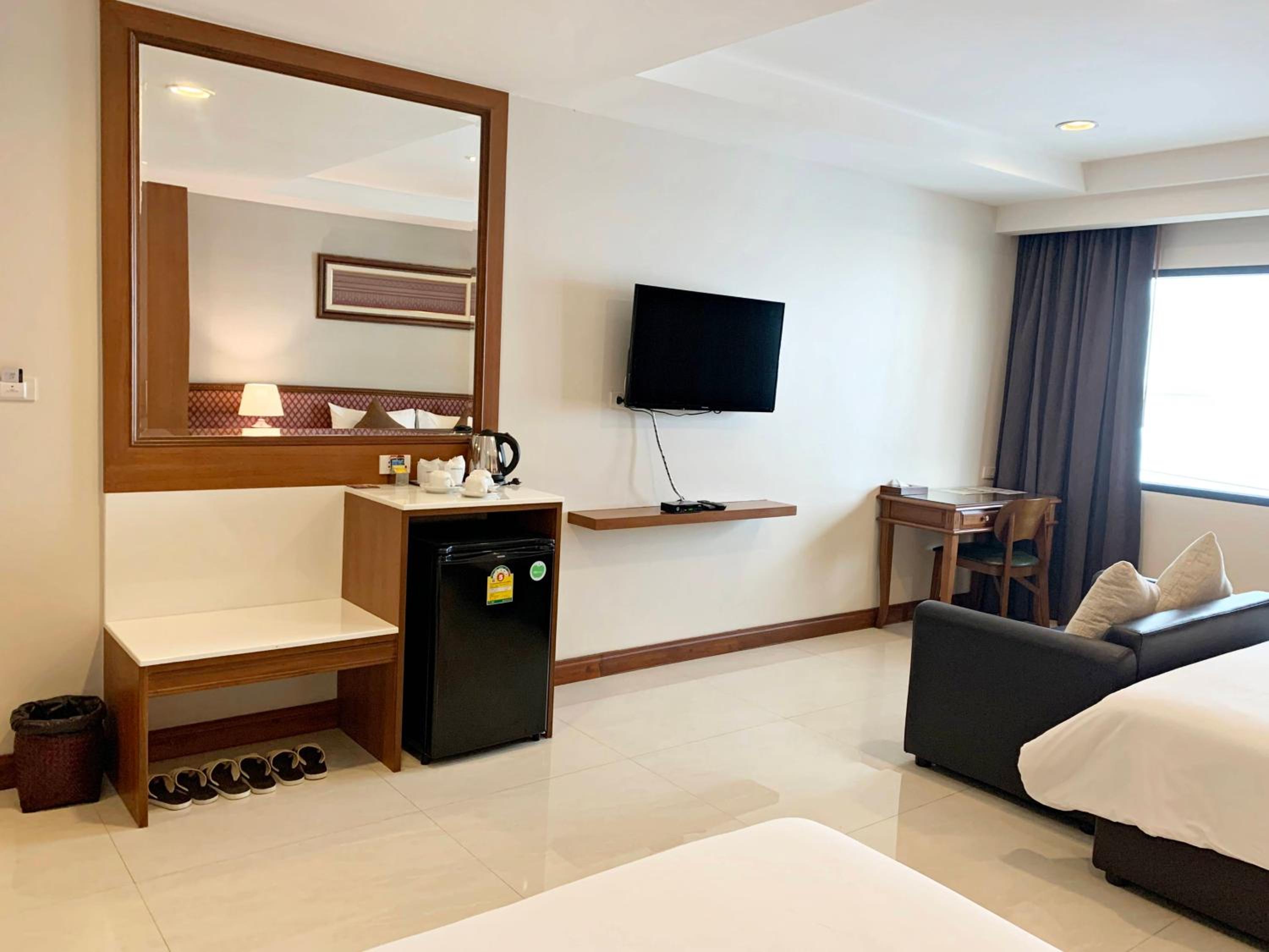 Deluxe Triple Room photo 3