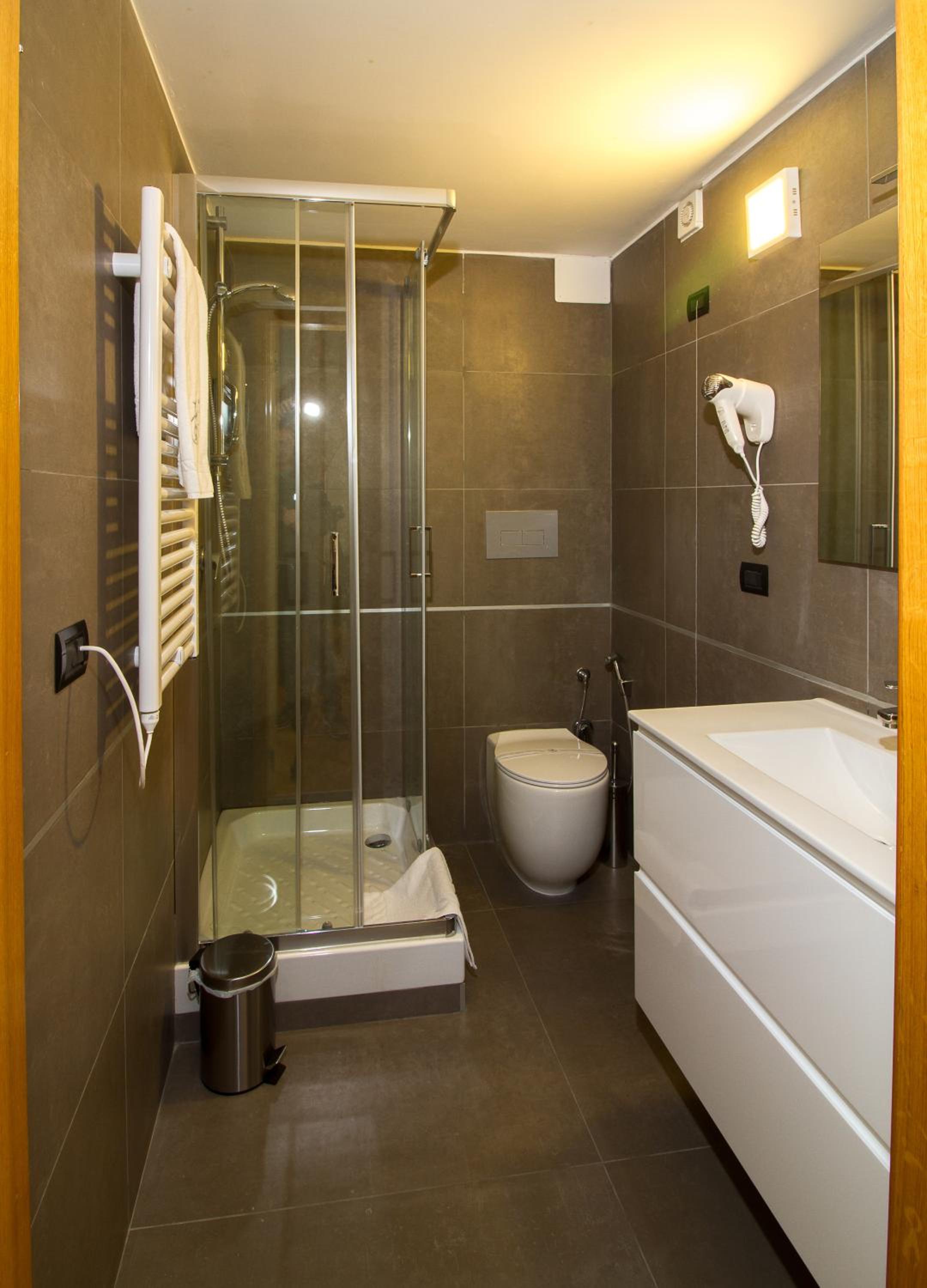 Twin Room - Split Level - Photo 3