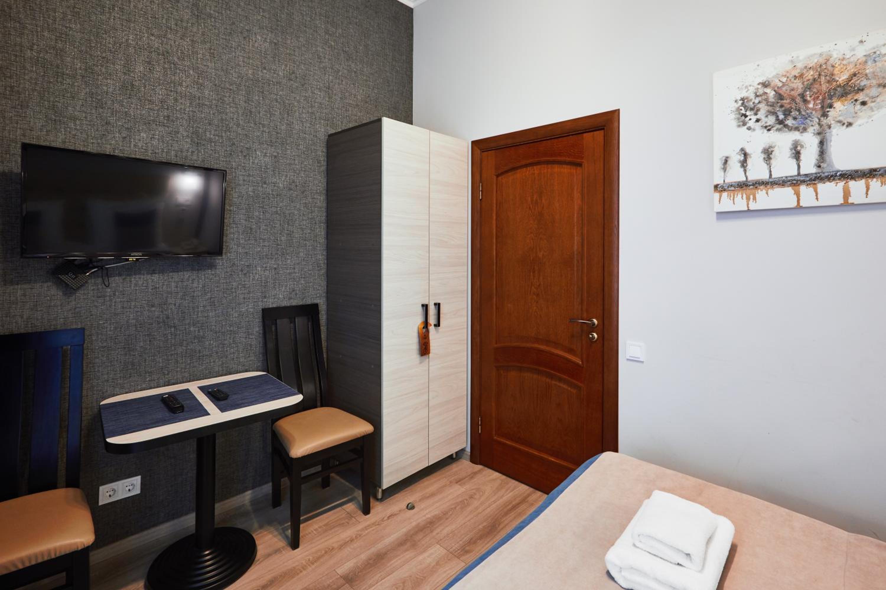 Standard Double or Twin Room with Balcony photo 3