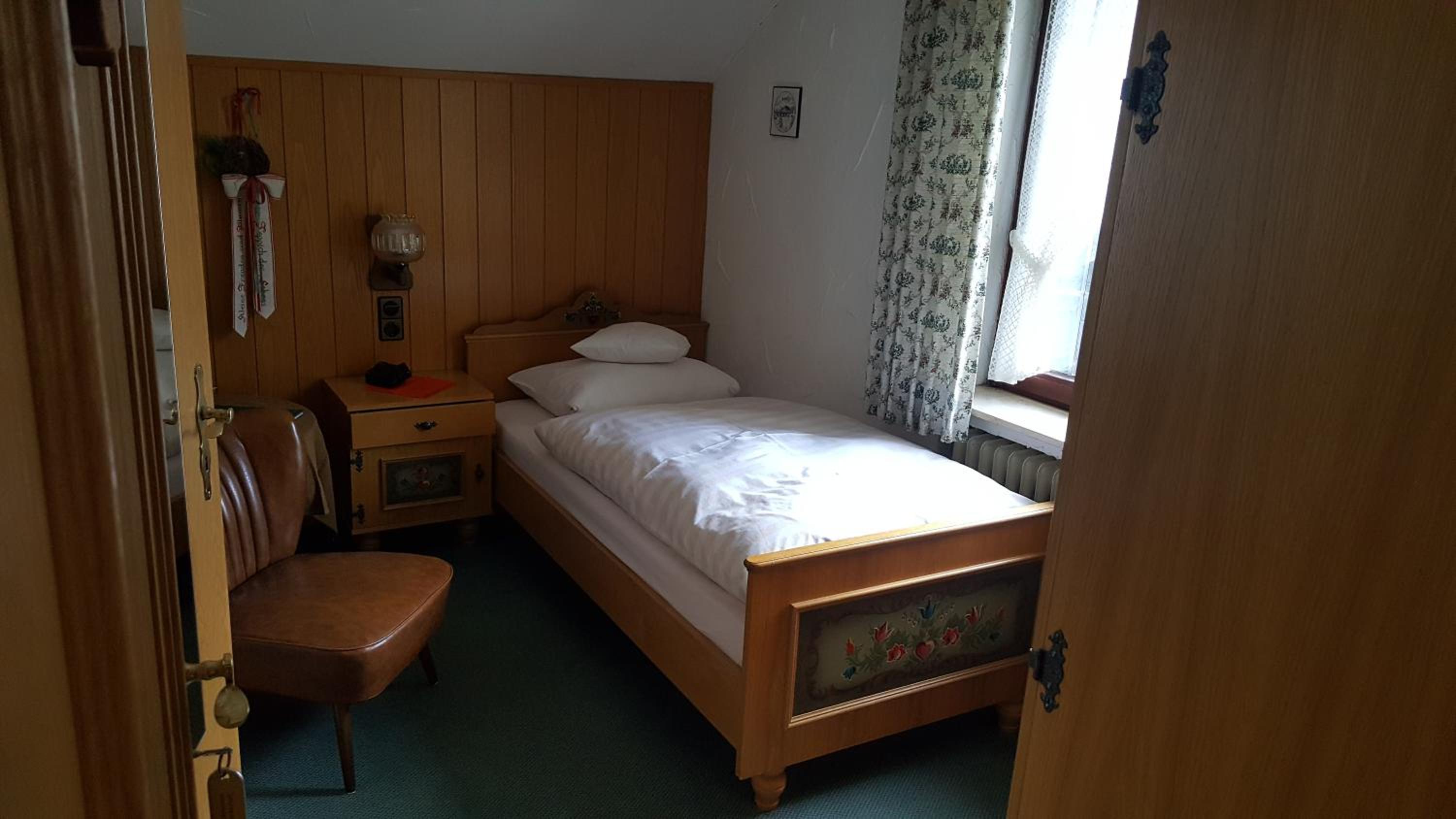 Single Room photo 3