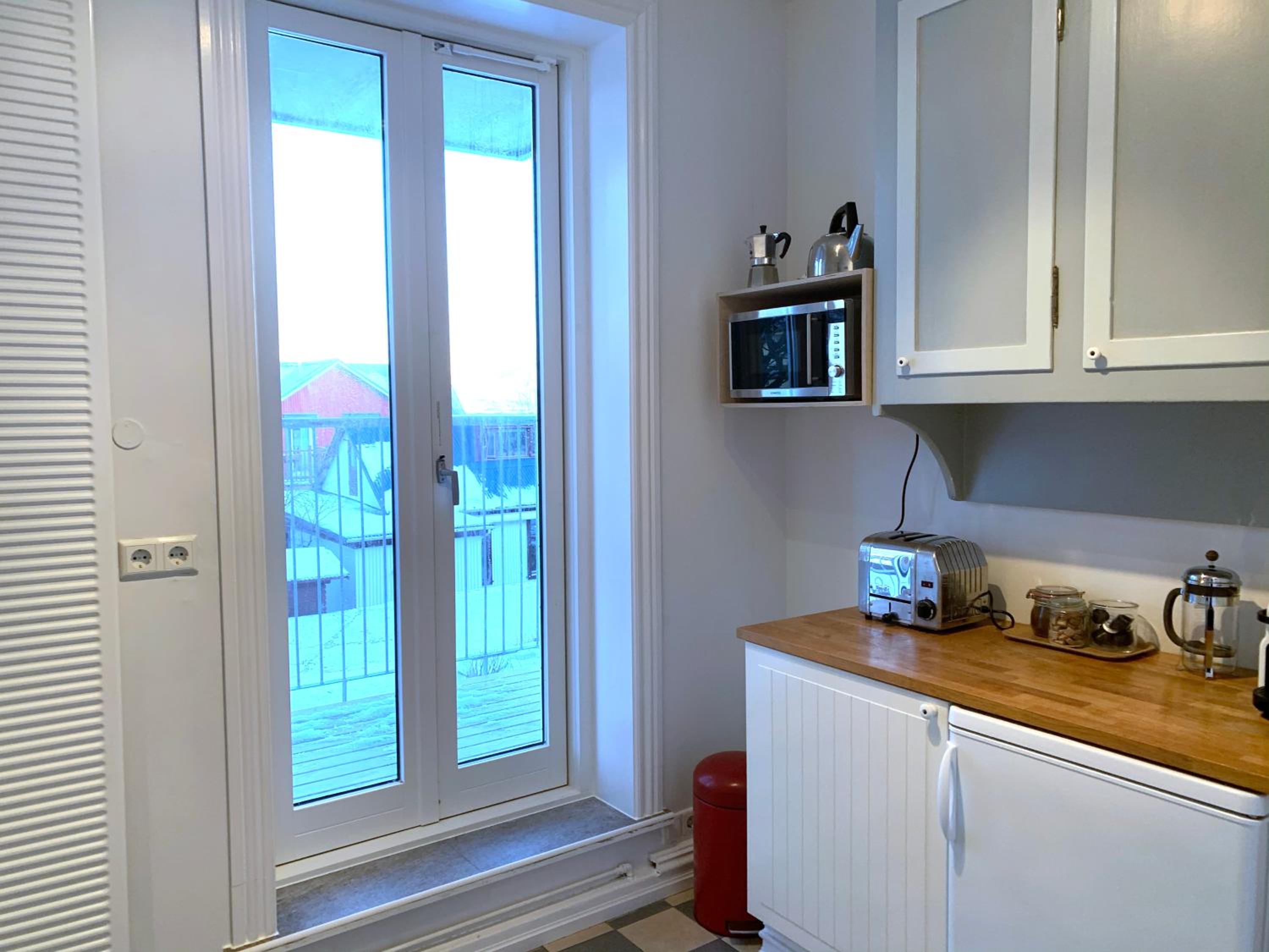 Large One-Bedroom Apartment (3 Adults) photo 2