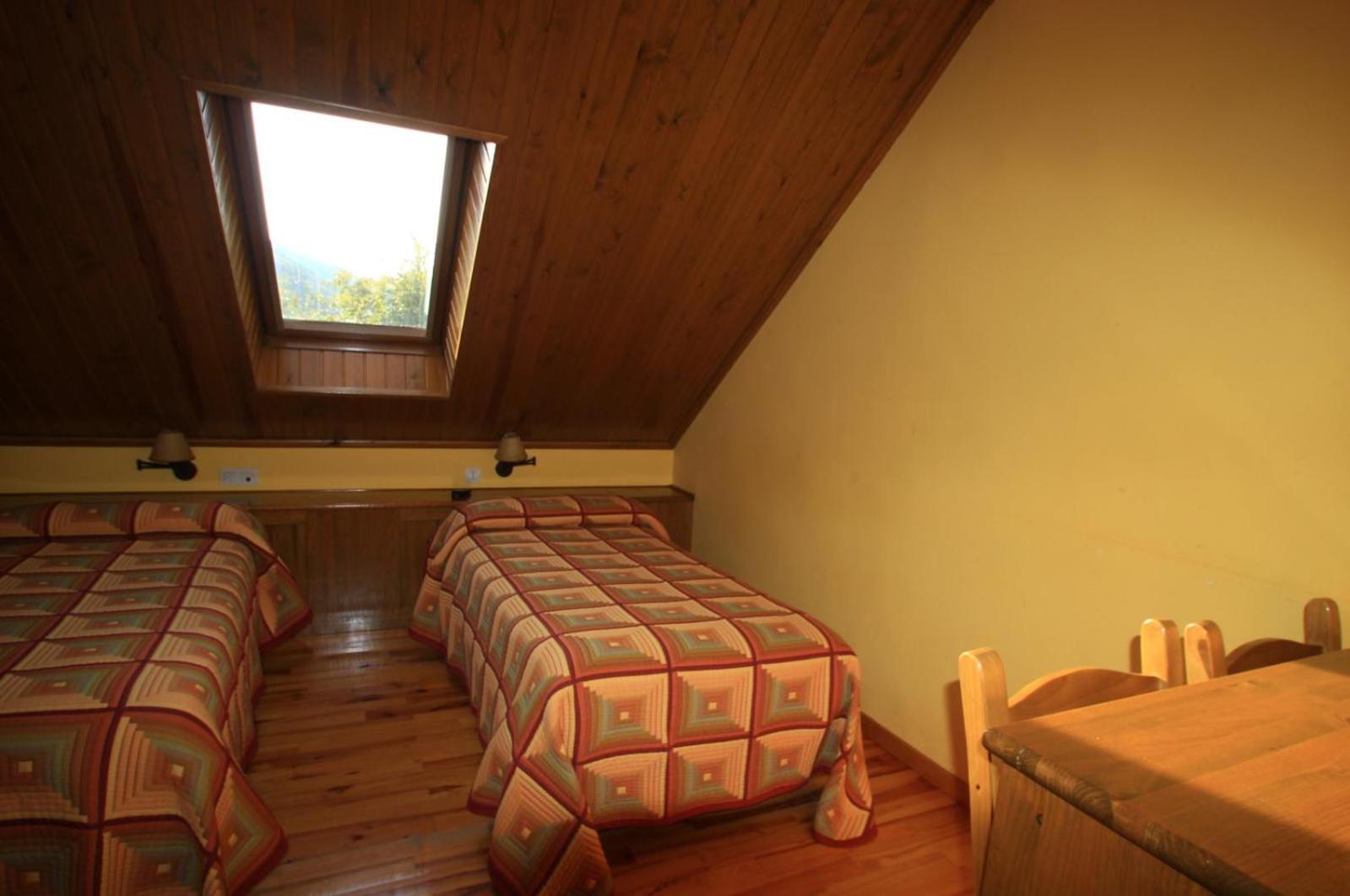 Habitación triple de hotel