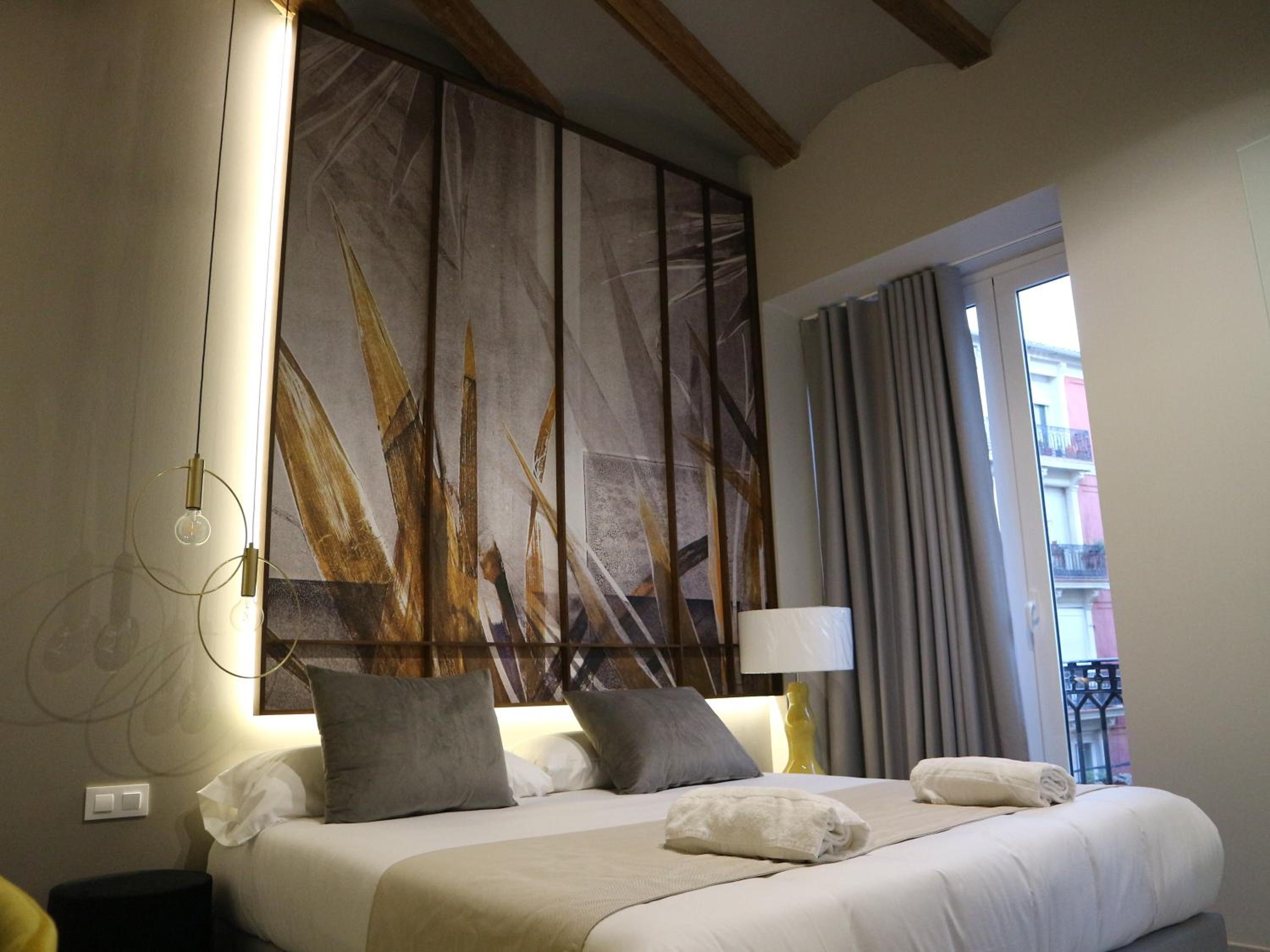 Superior Double or Twin Room - Photo 7