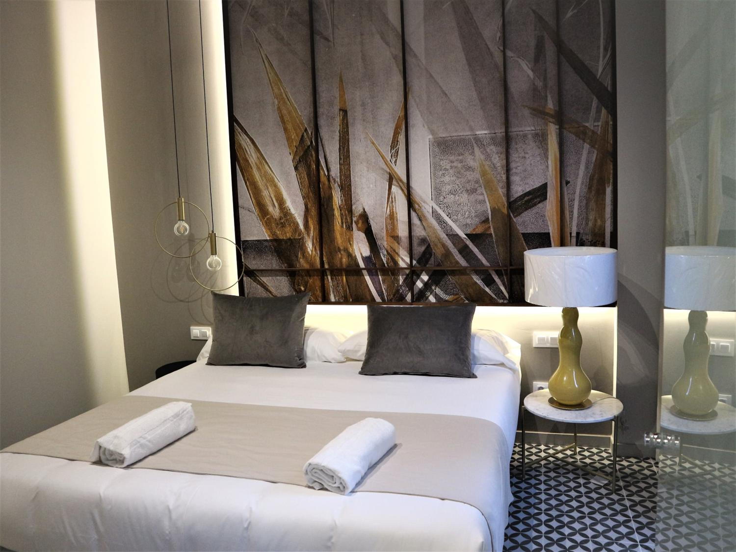 Superior Double or Twin Room - Photo 4