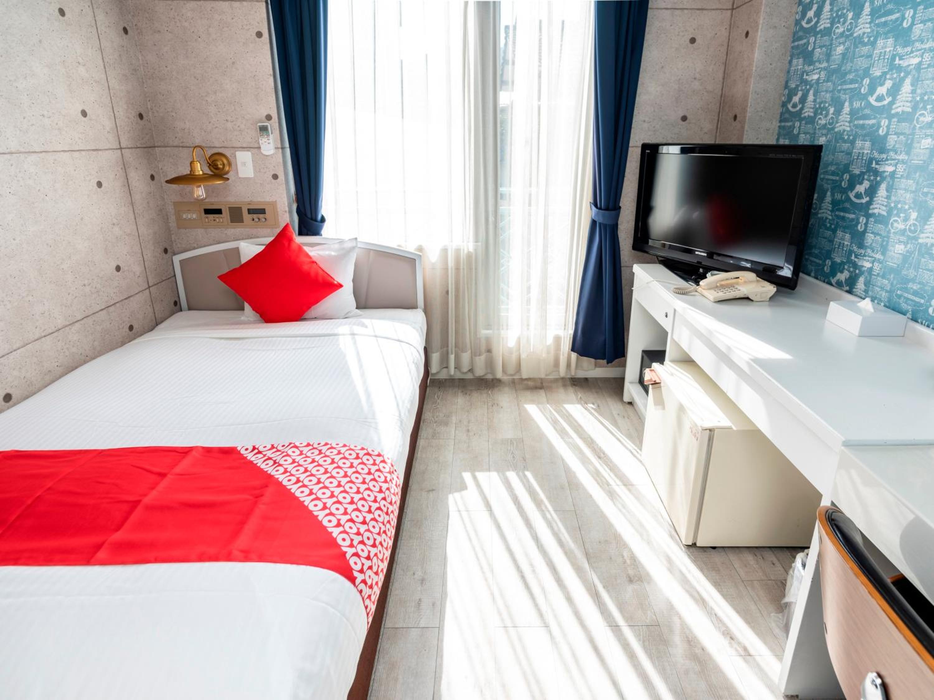 Small Double Room photo 2