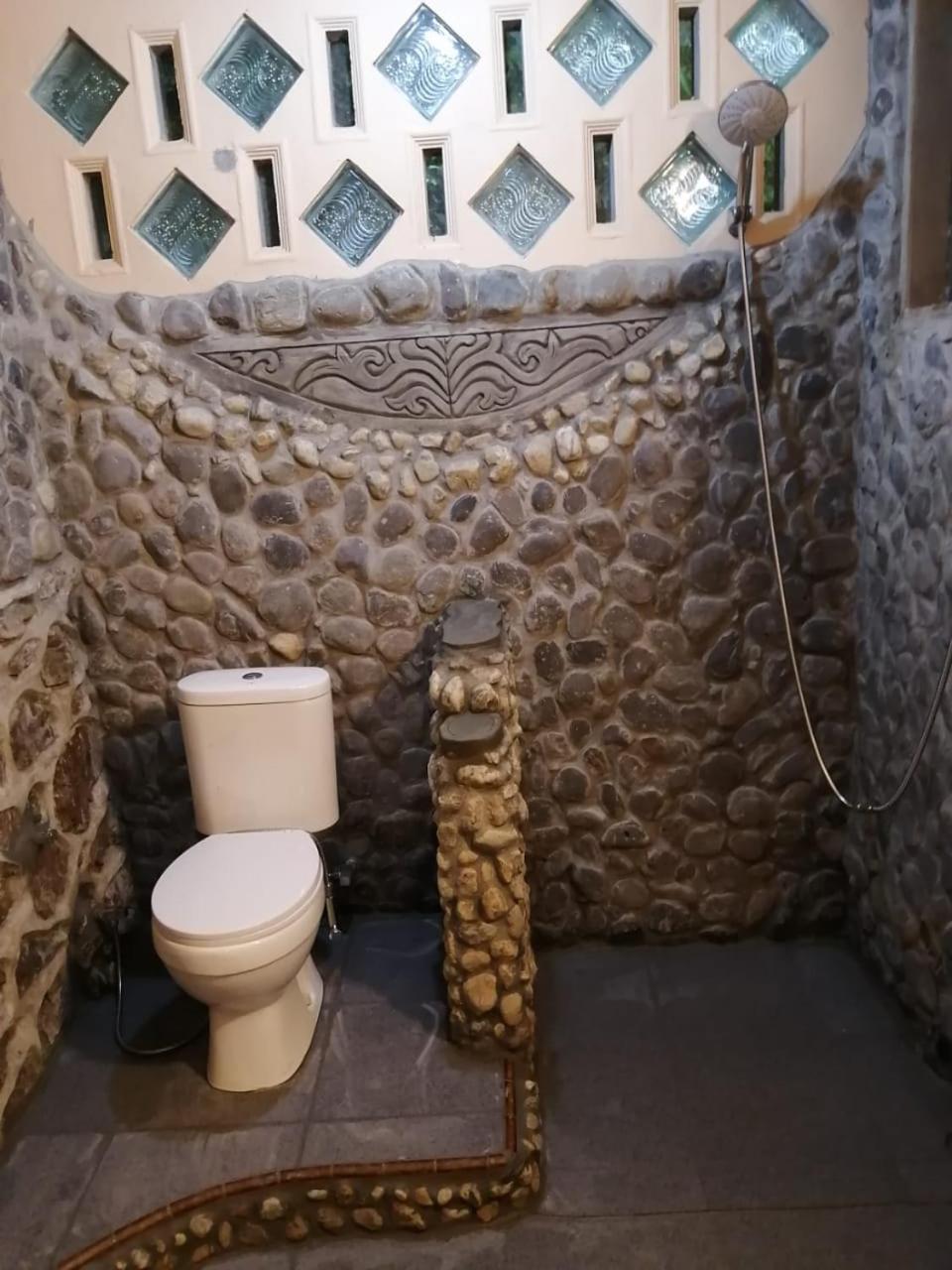 Deluxe Double Room with Balcony photo 2