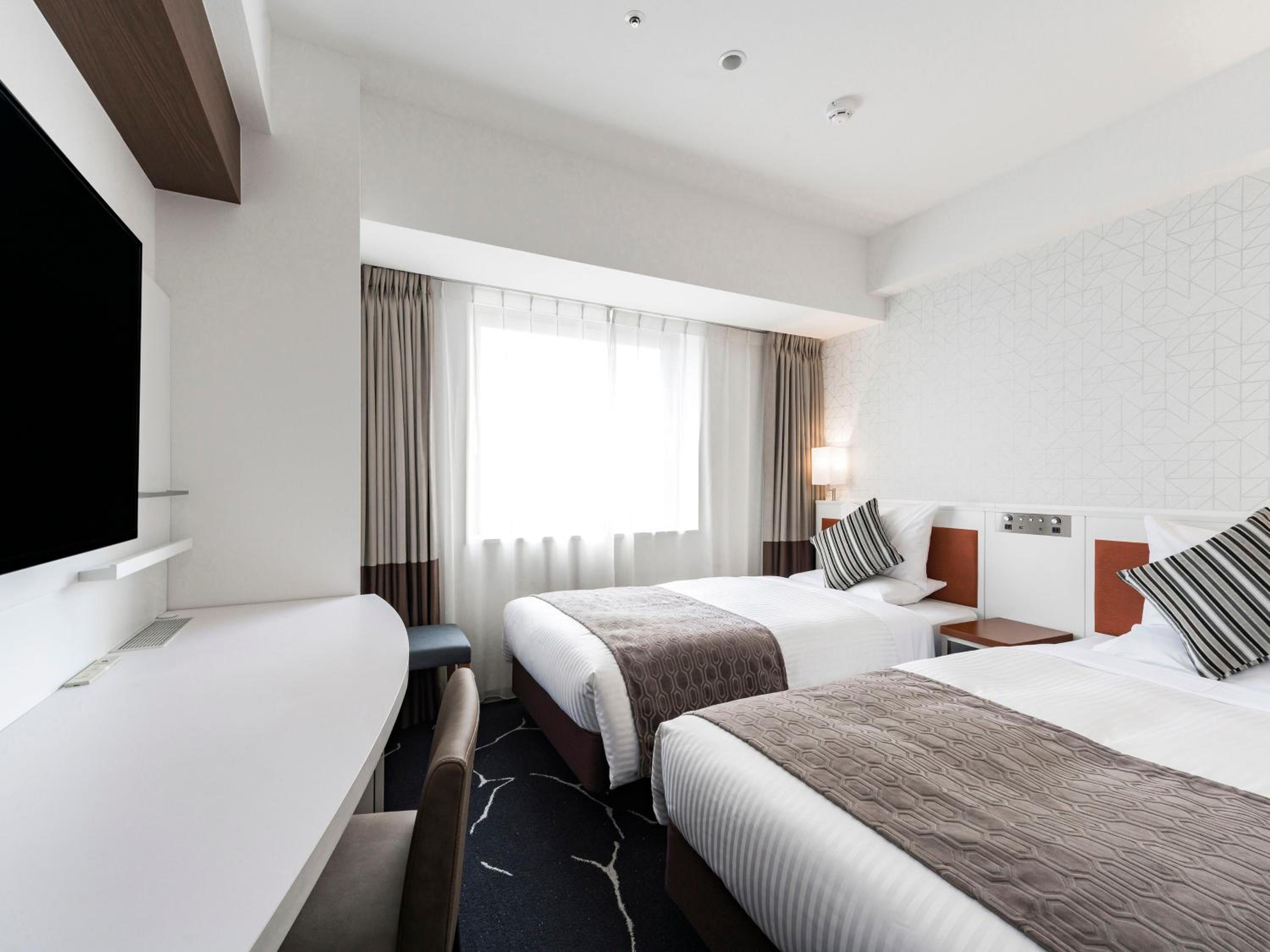 Standard Twin Room - Non-Smoking - Photo 6