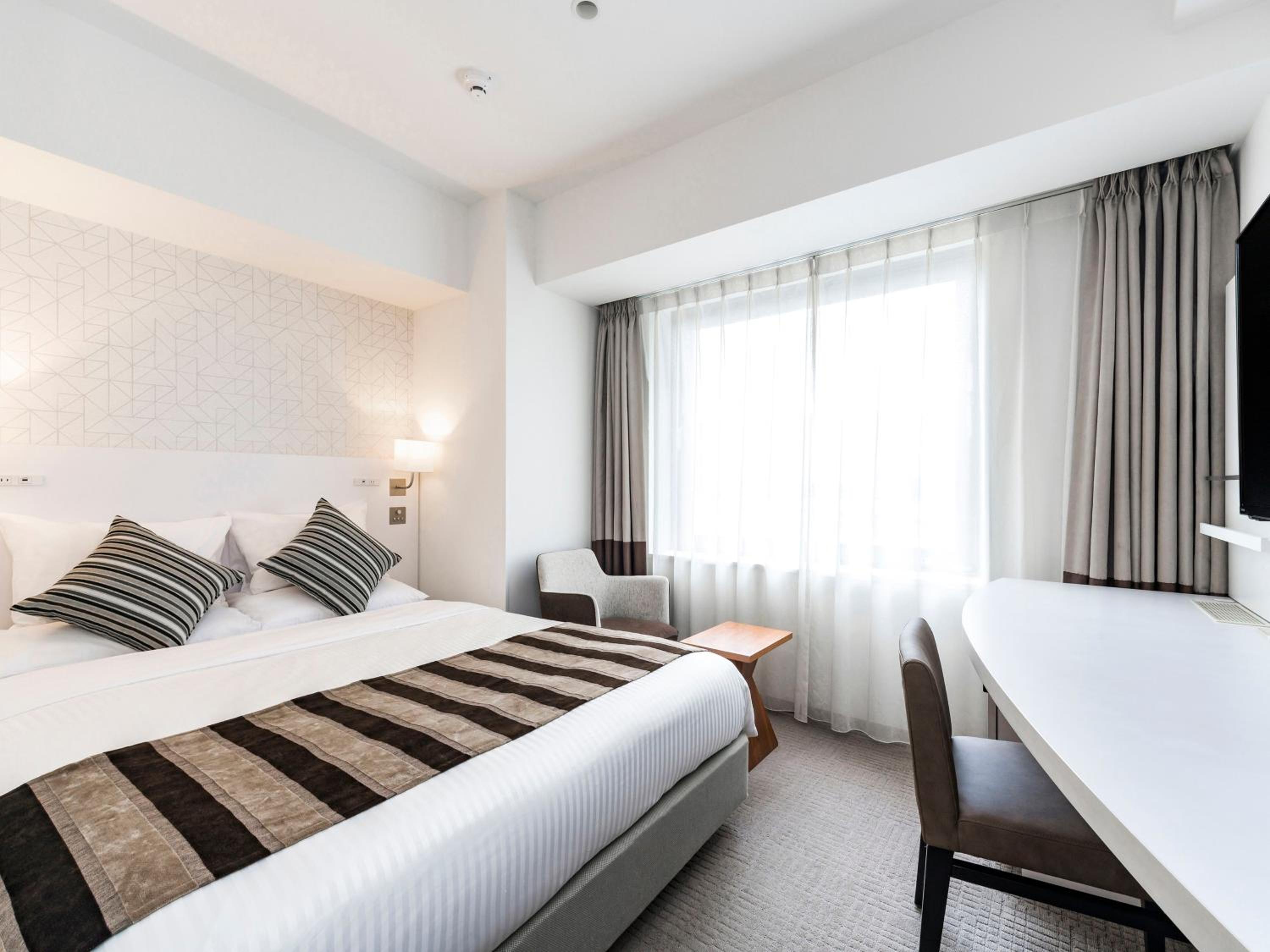 Superior Double Room - Non-Smoking - Photo 4