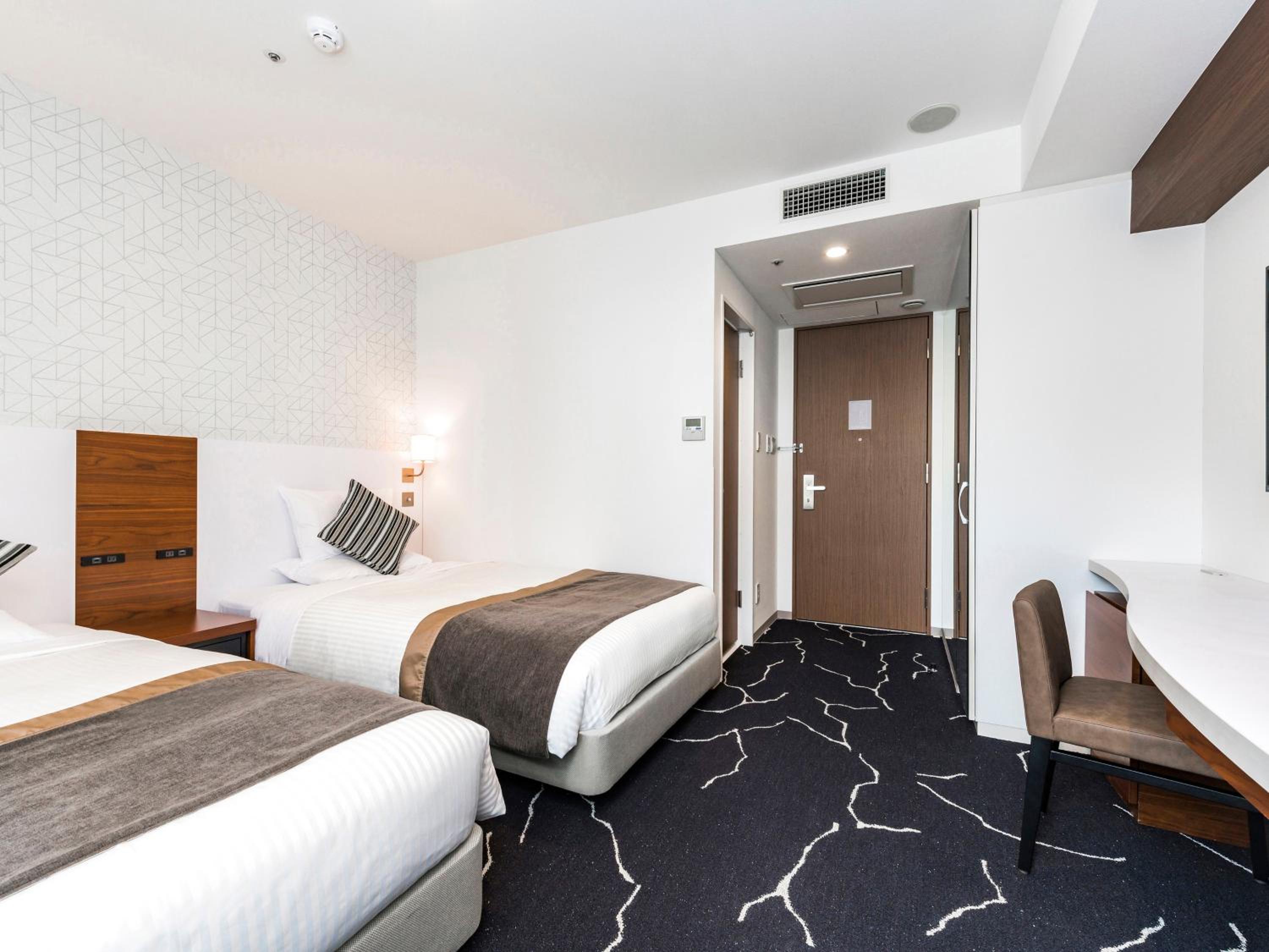 Superior Twin Room - Non-Smoking - Photo 1