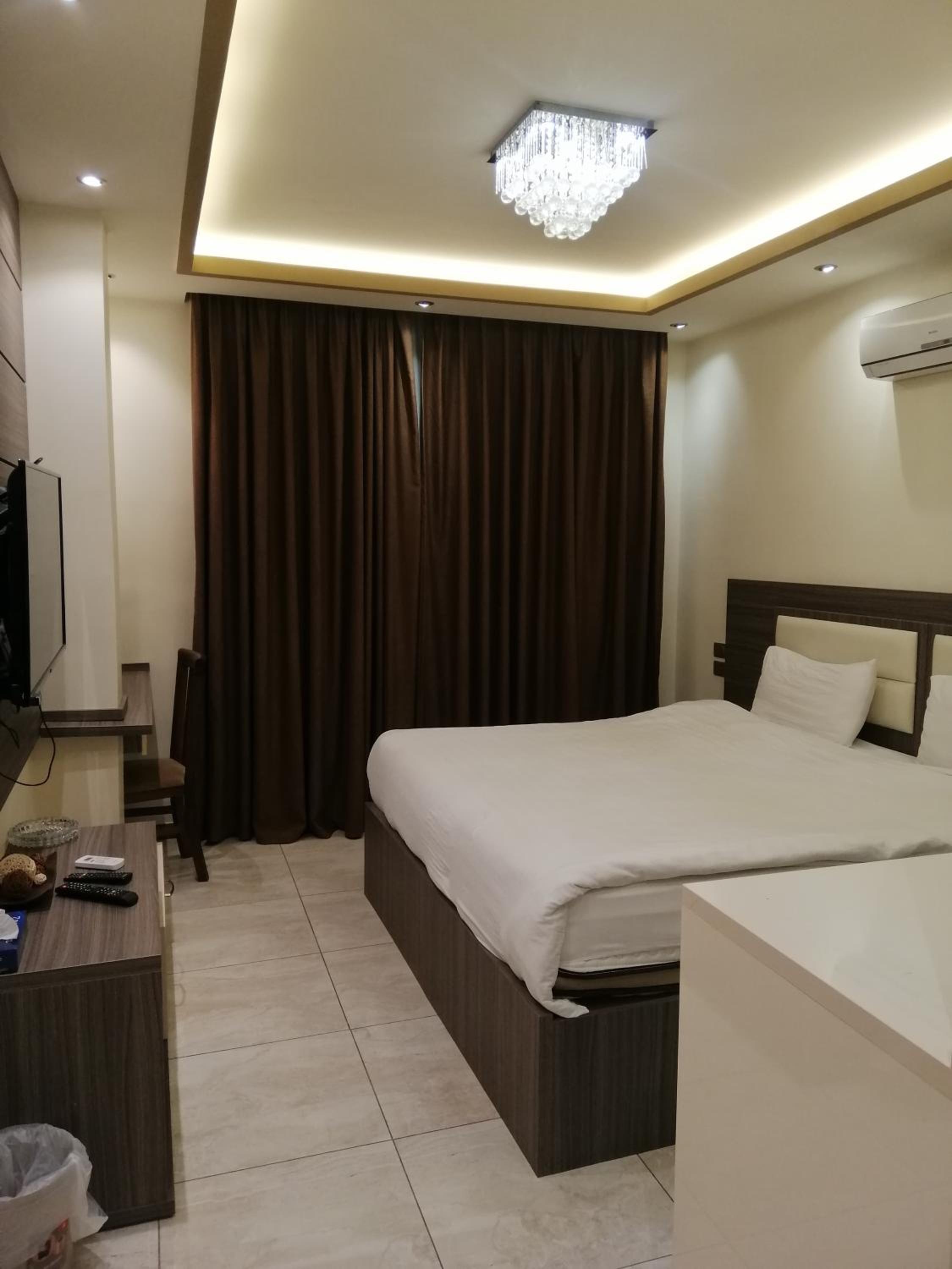 Standard Double or Twin Room photo 3