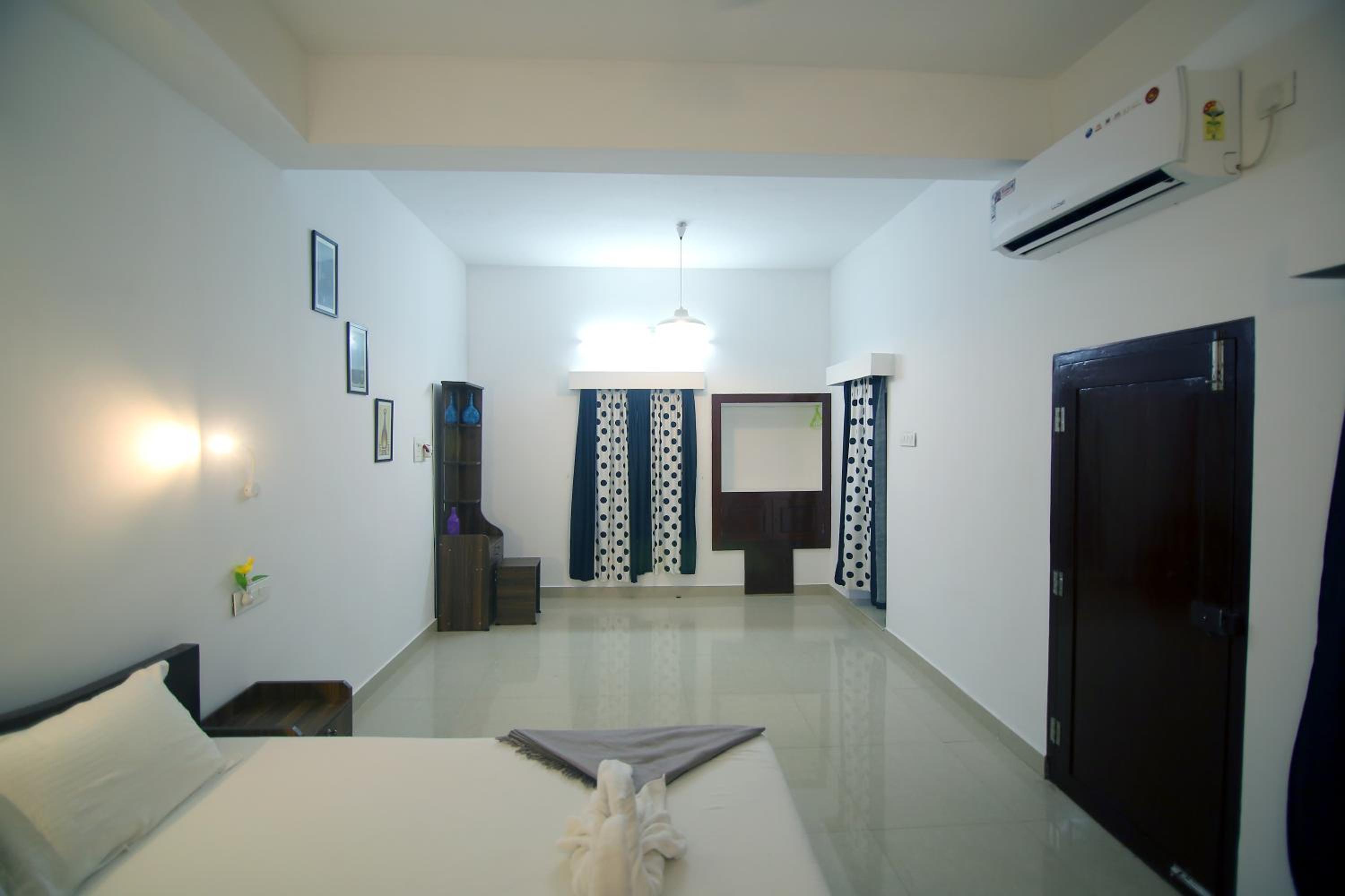 Double Room with Balcony photo 1