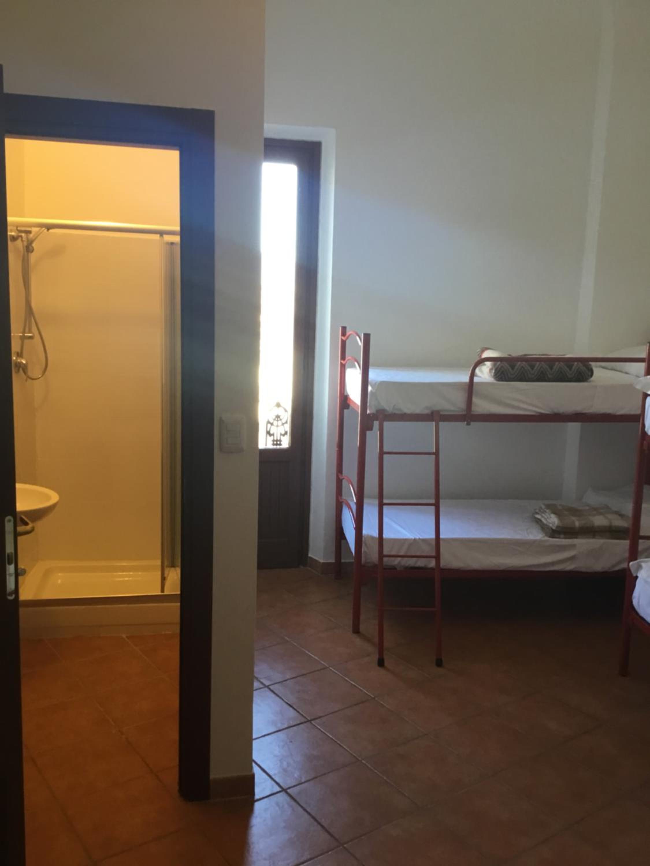 Bed in 4-Bed Female Dormitory Room photo 3