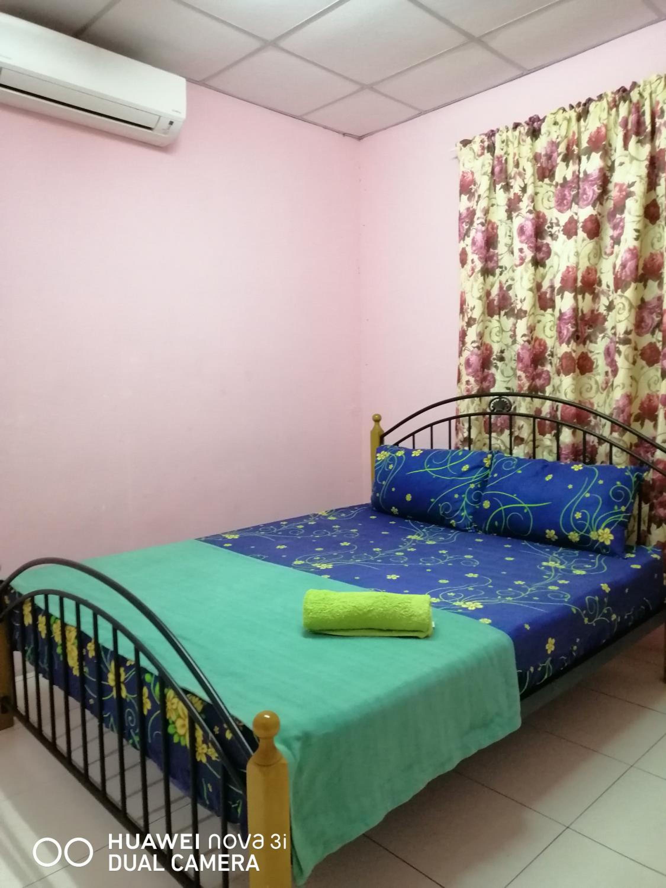 Deluxe Double Room (2 Adults + 1 Child) photo 1