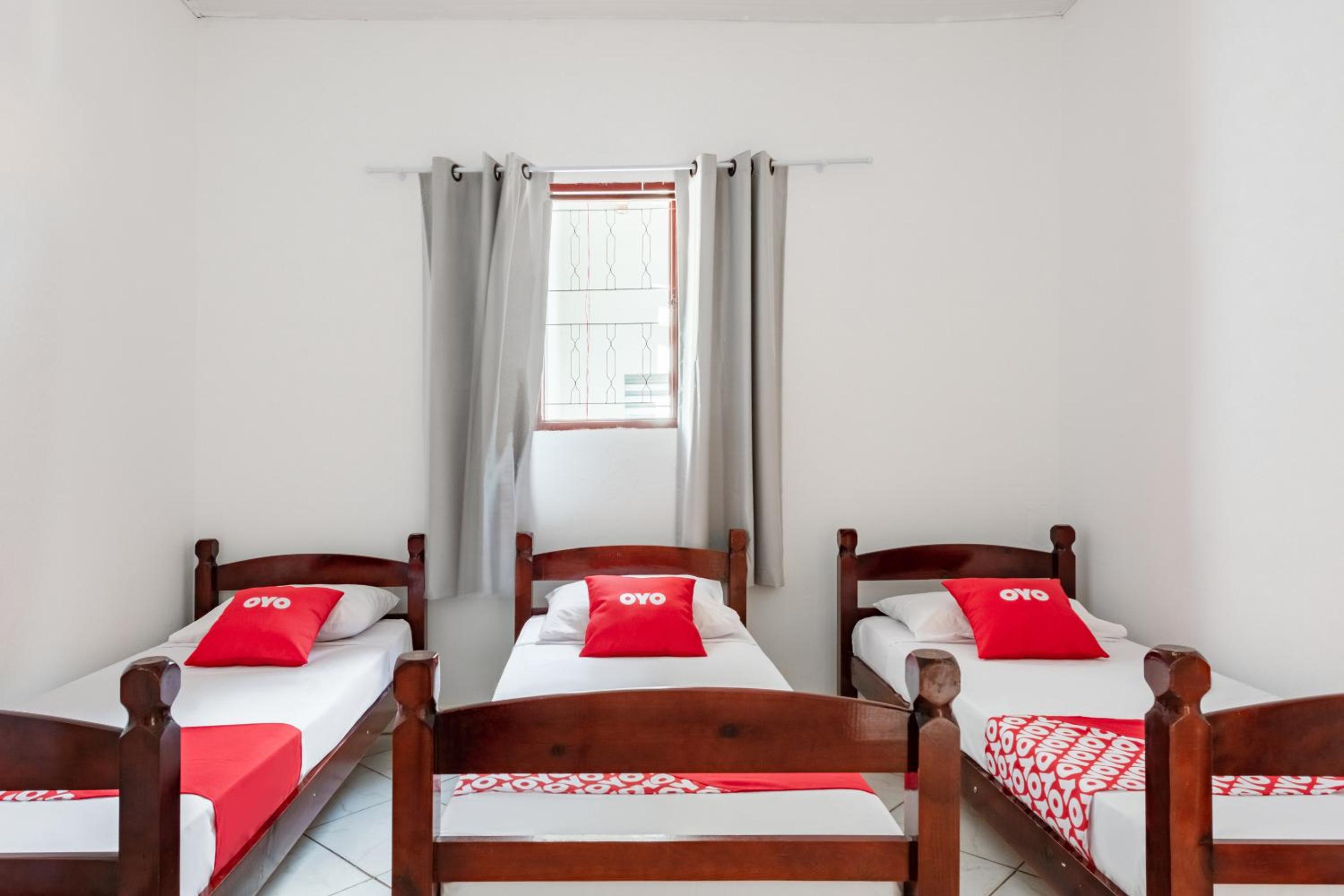 Triple Room (3 single beds) without AC photo 2