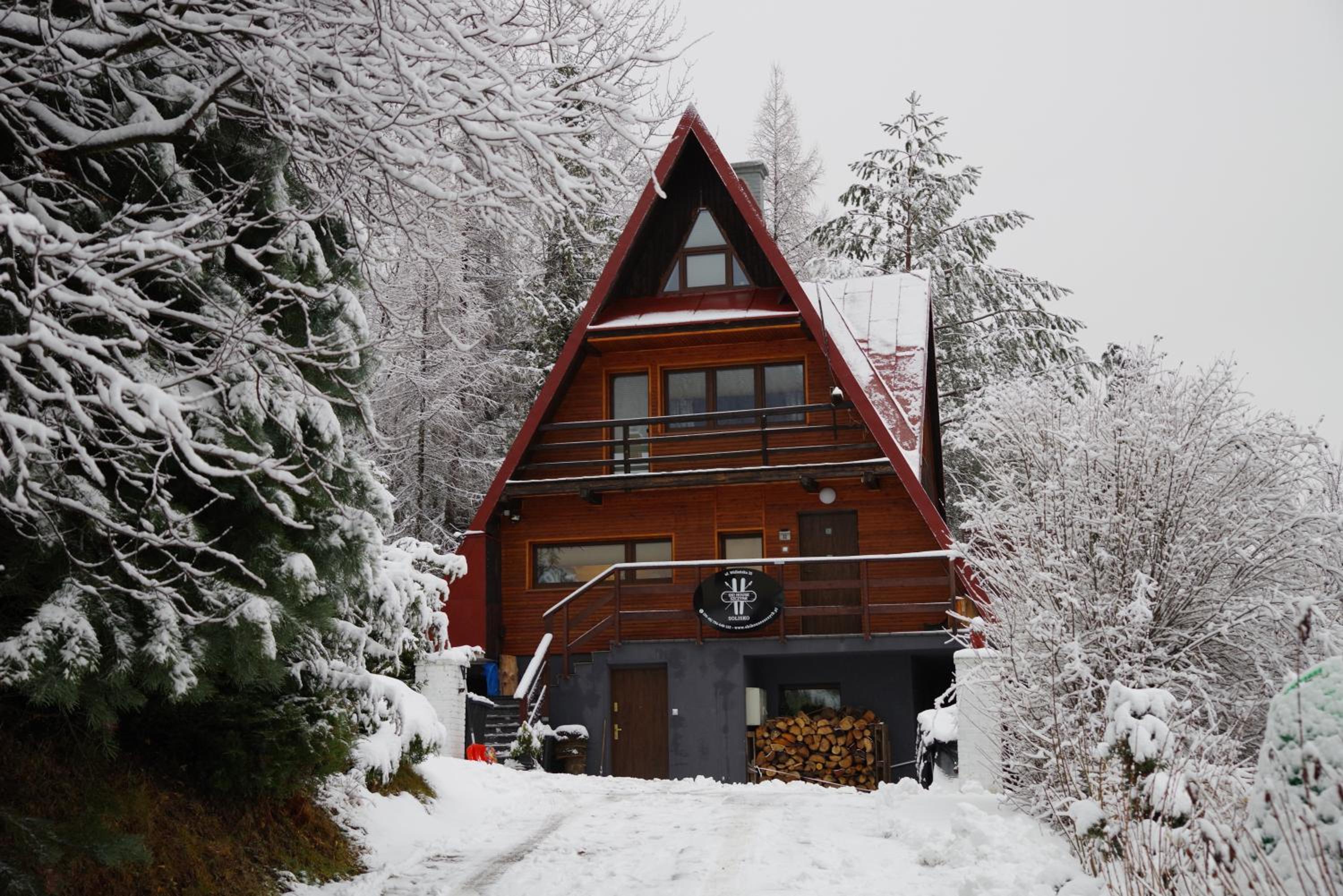Two-Bedroom Villa - Photo 2