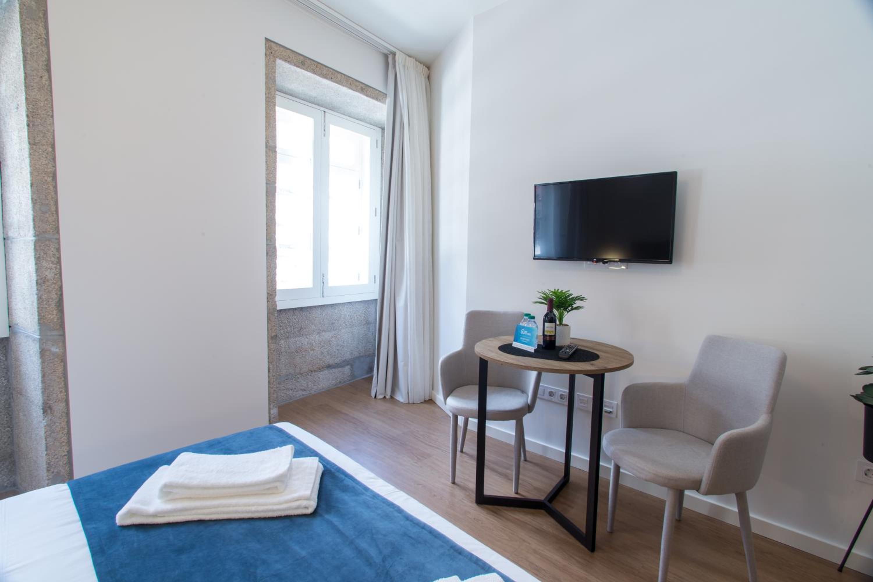 Studio Apartment - Photo 5