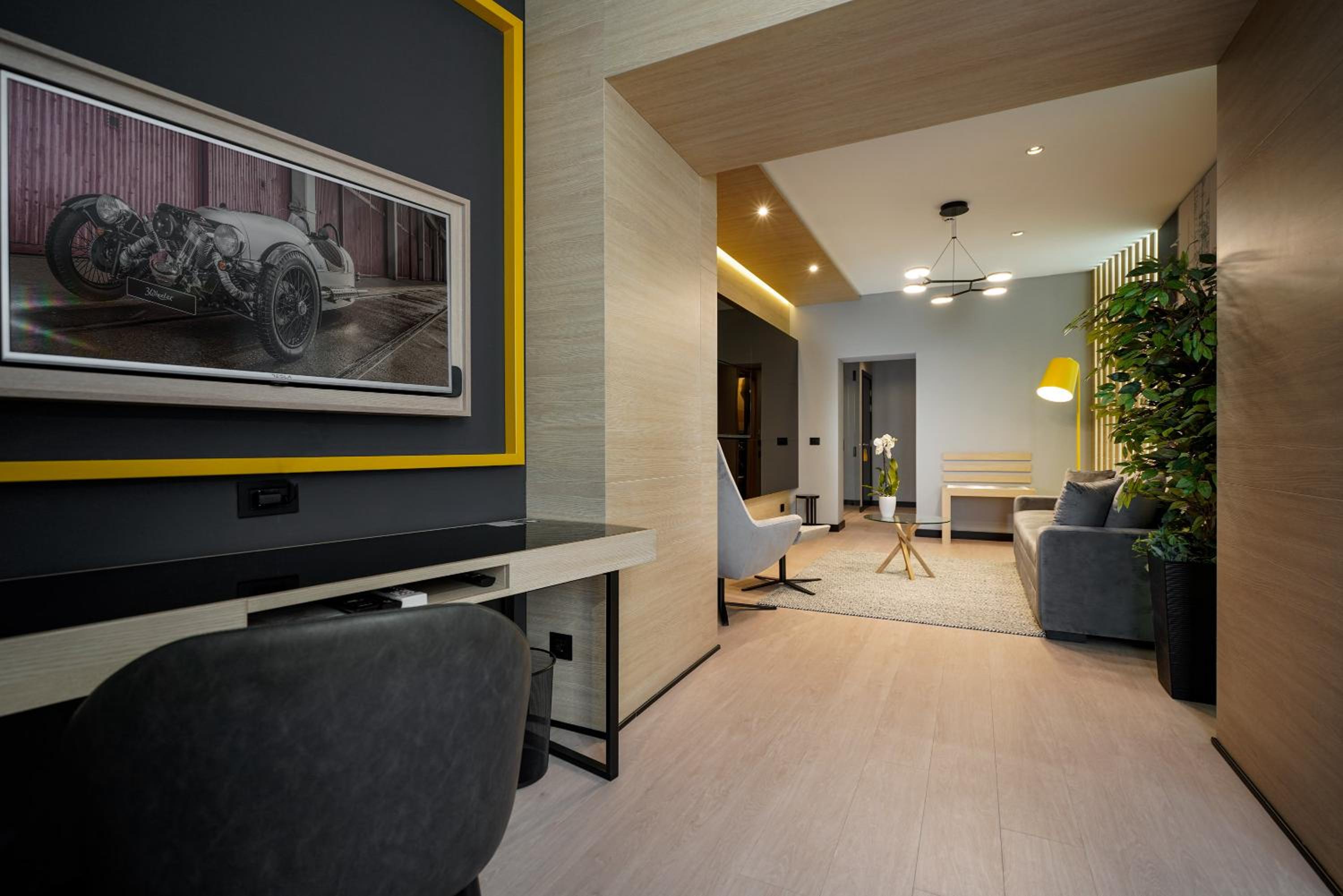 Deluxe Apartment - Photo 4