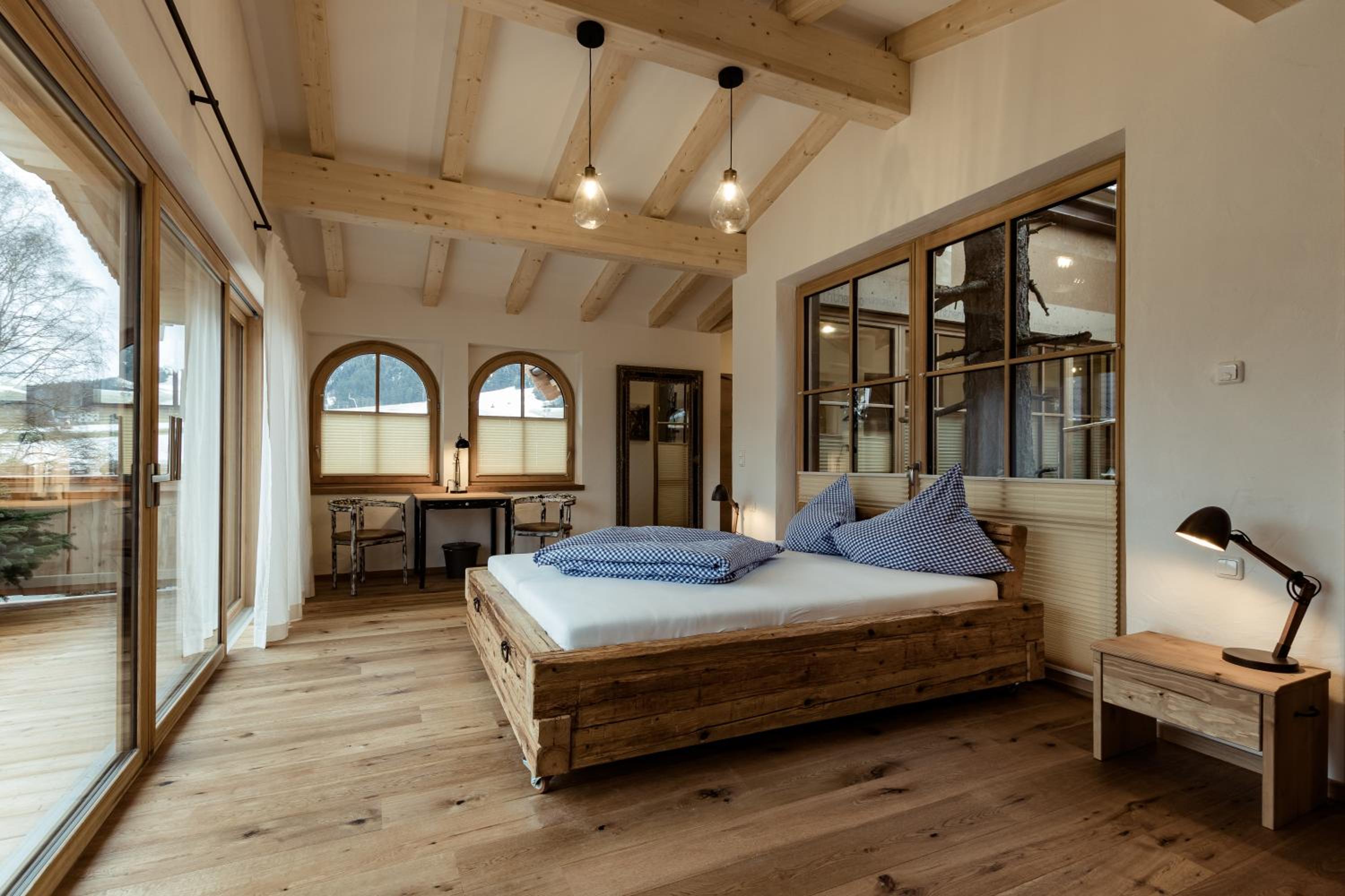 Tree House photo 2