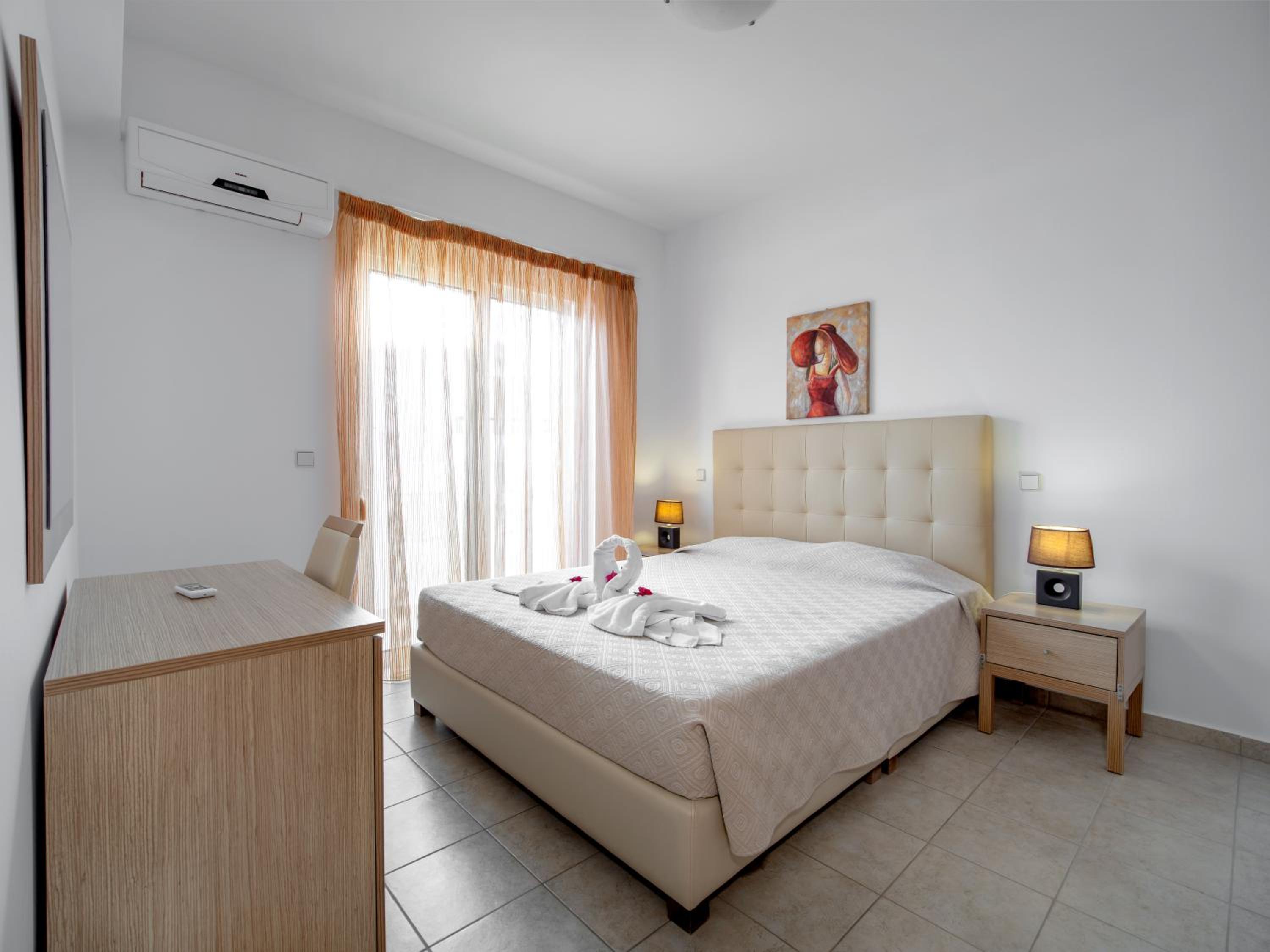 Two-Bedroom Apartment with Garden View (4 Adults + 2 Children)