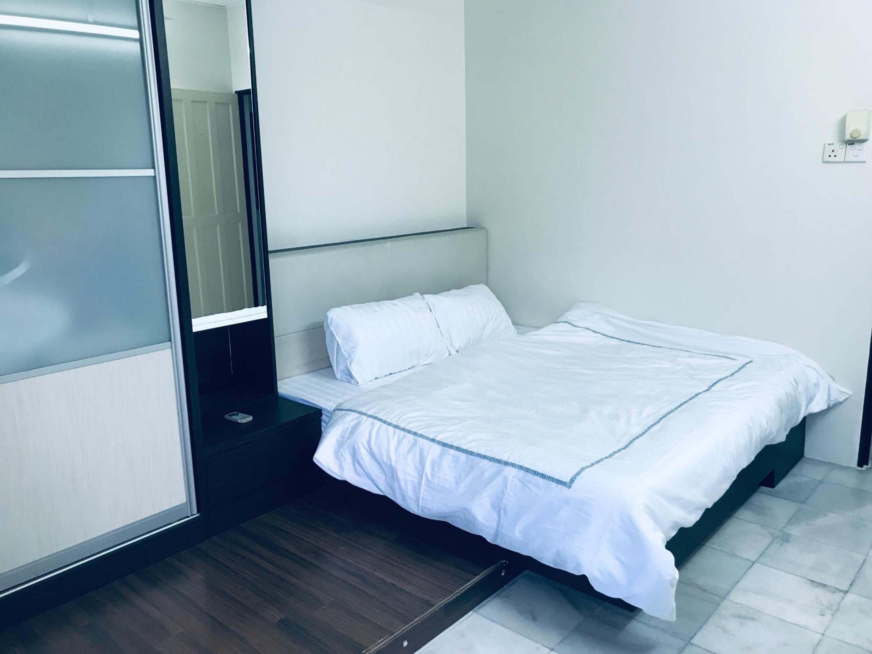 Deluxe King Room photo 3