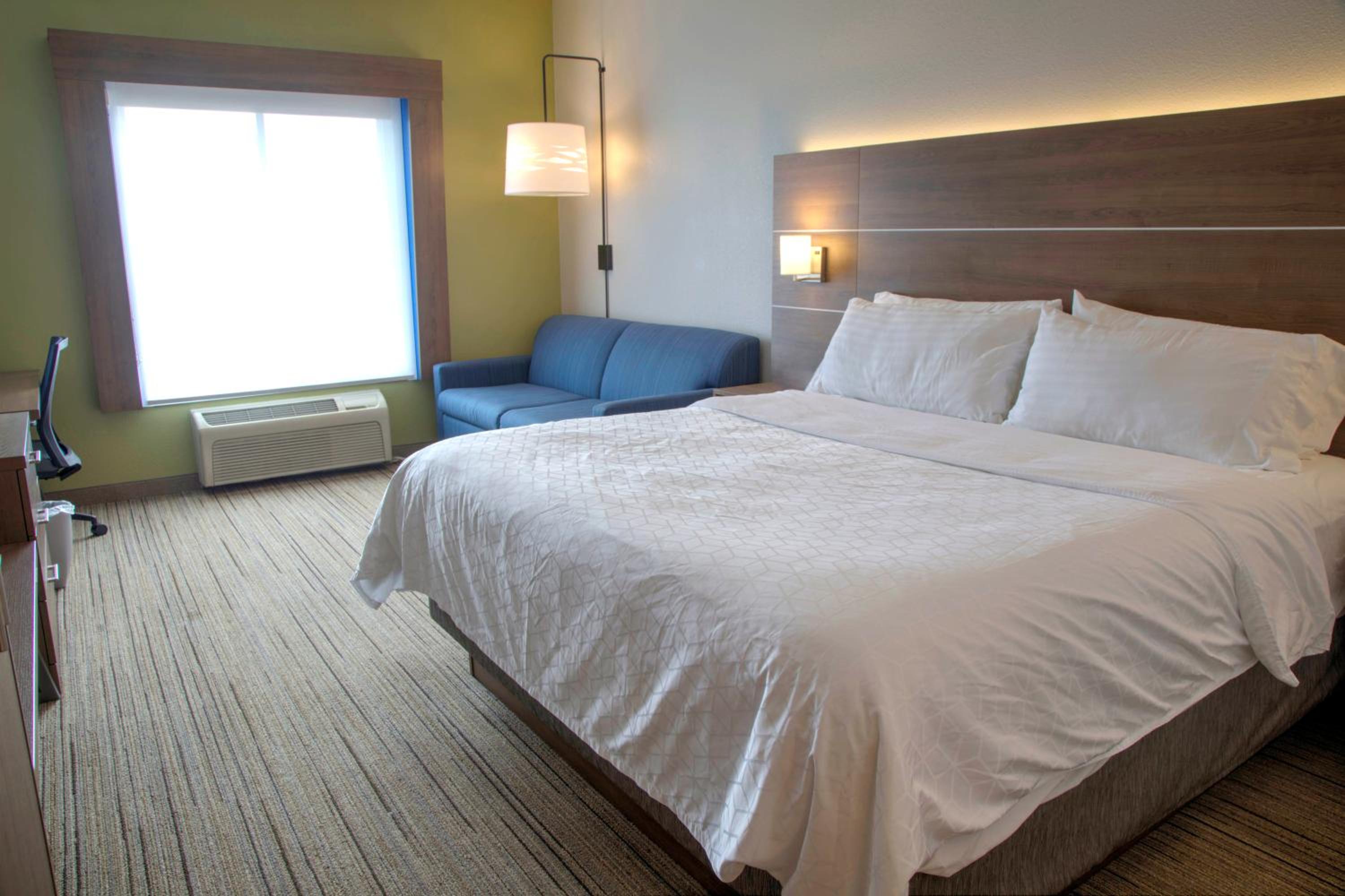 King Room - Mobility Access/Hearing Accessible - Photo 1