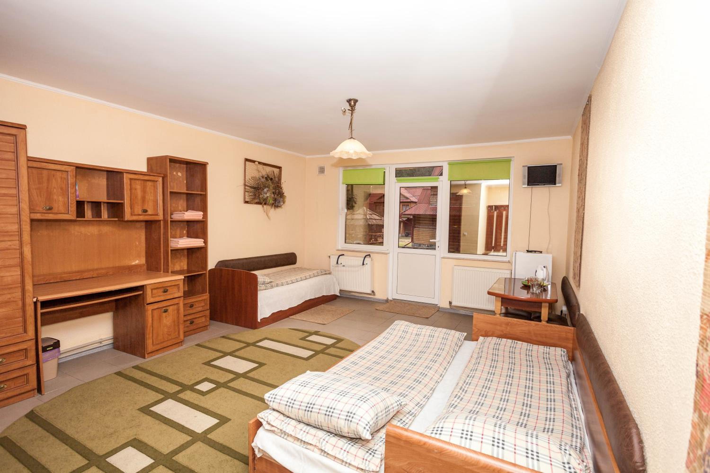 Budget Triple Room photo 2